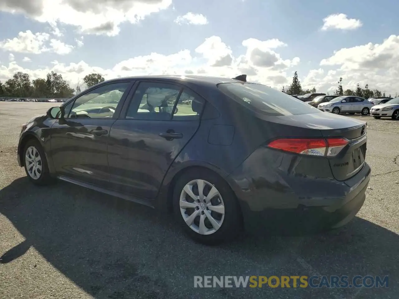 2 fotografías del automóvil dañado JTDB4MEE2P3012670 TOYOTA COROLLA 2023