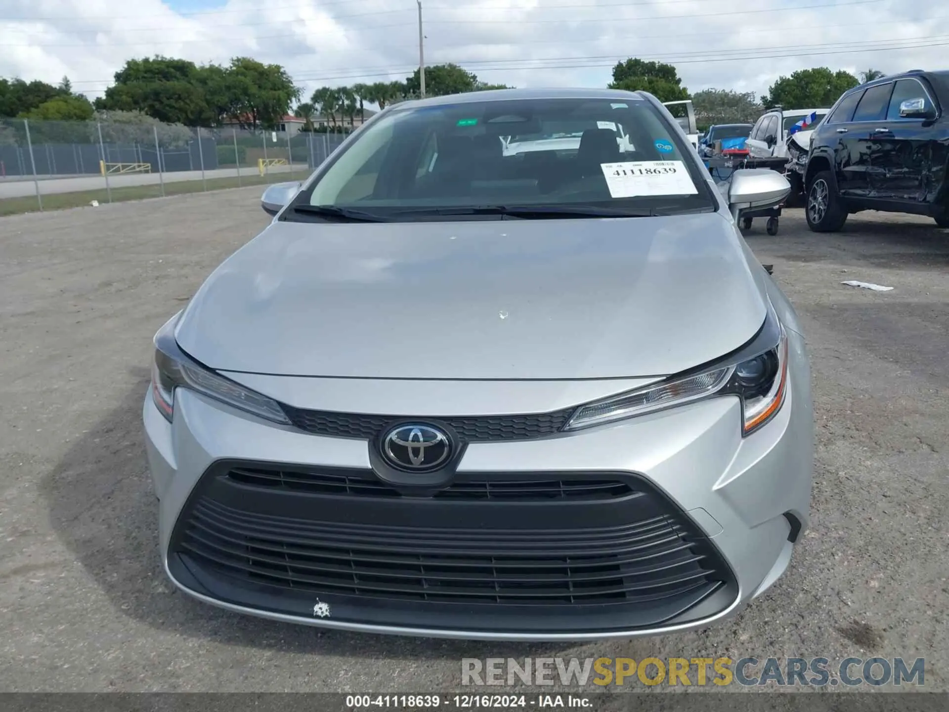 12 fotografías del automóvil dañado JTDB4MEE2PJ003916 TOYOTA COROLLA 2023