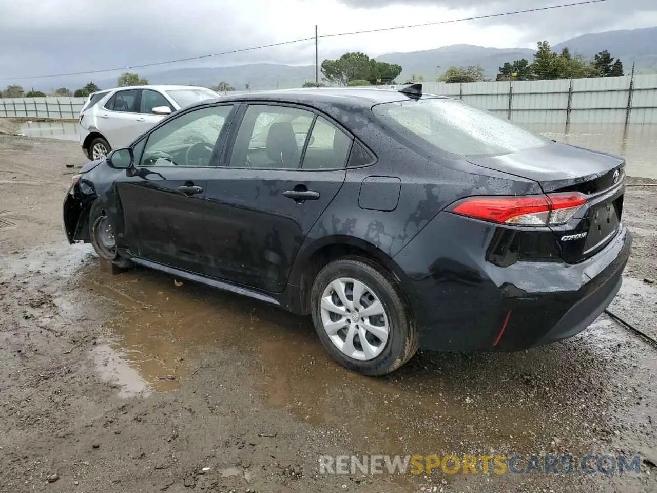 2 fotografías del automóvil dañado JTDB4MEE3P3001533 TOYOTA COROLLA 2023