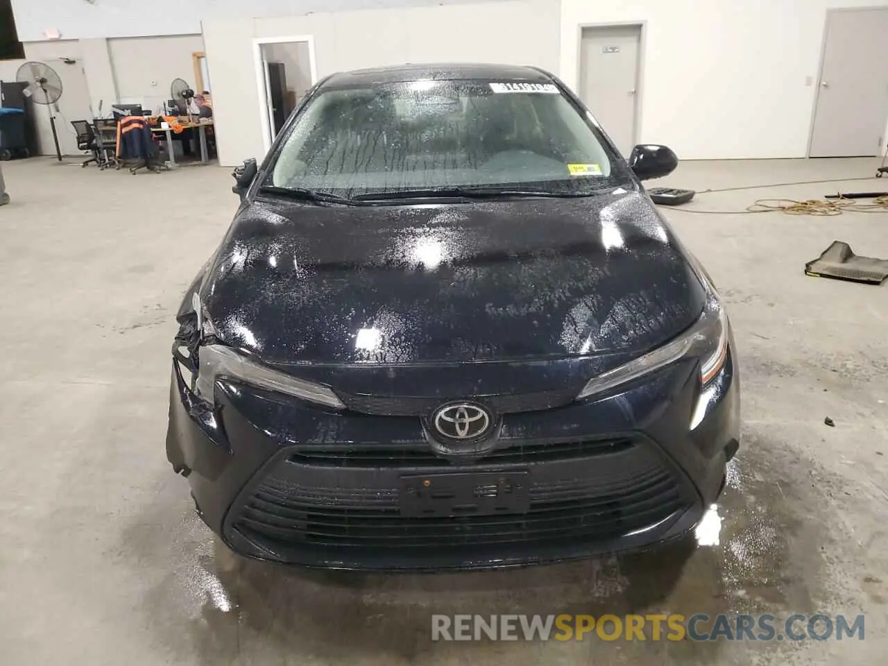 5 fotografías del automóvil dañado JTDB4MEE3P3004299 TOYOTA COROLLA 2023