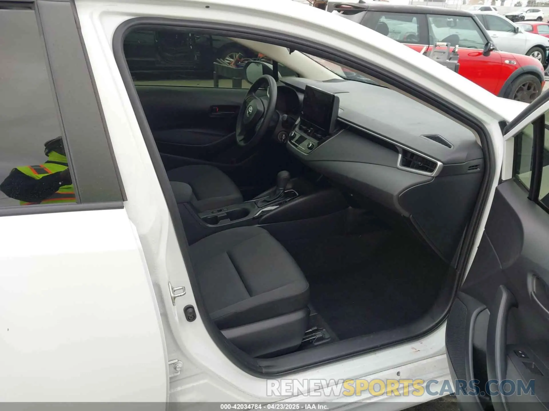 5 fotografías del automóvil dañado JTDB4MEE3PJ007764 TOYOTA COROLLA 2023
