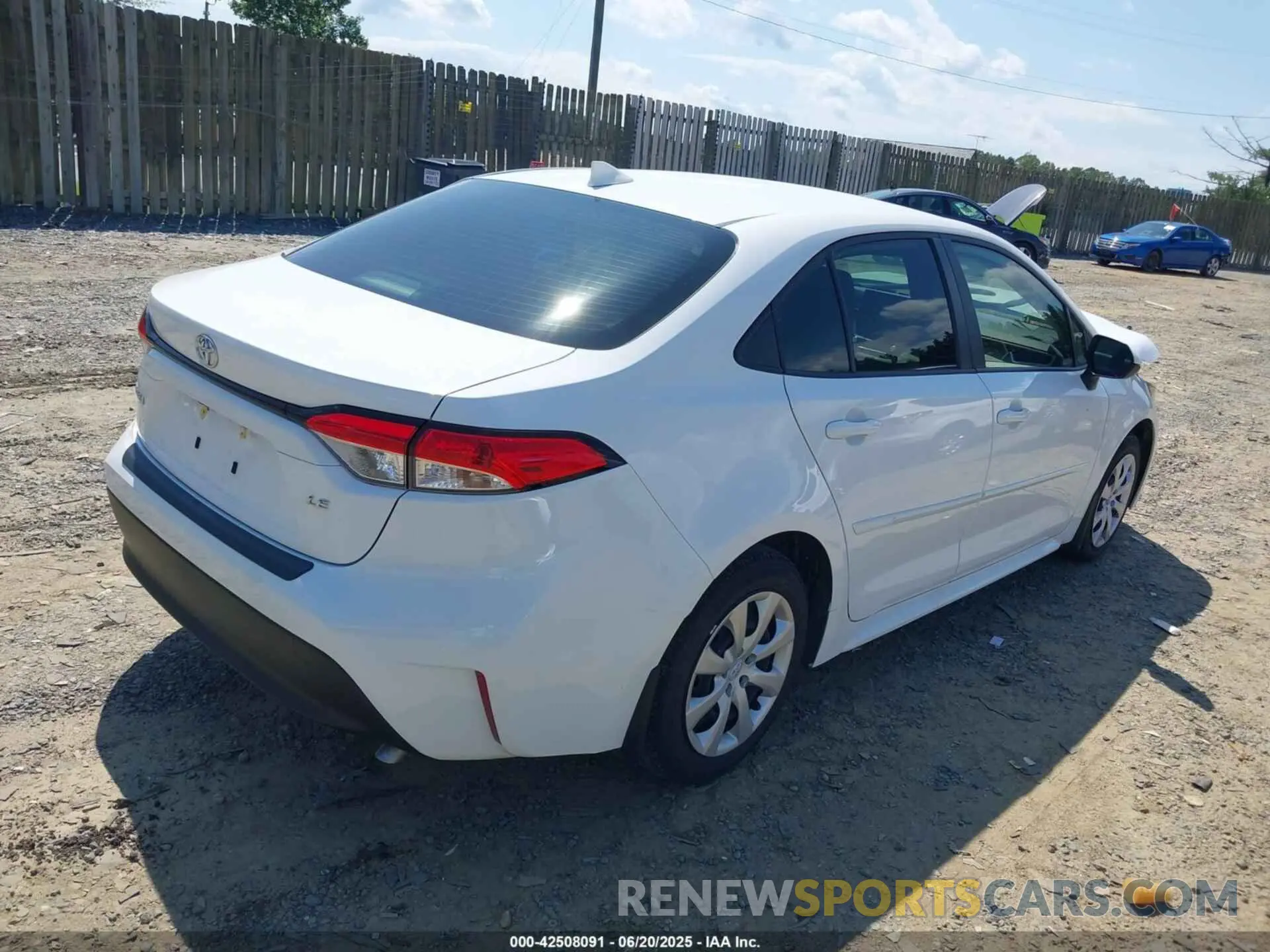 4 fotografías del automóvil dañado JTDB4MEE3PJ010261 TOYOTA COROLLA 2023