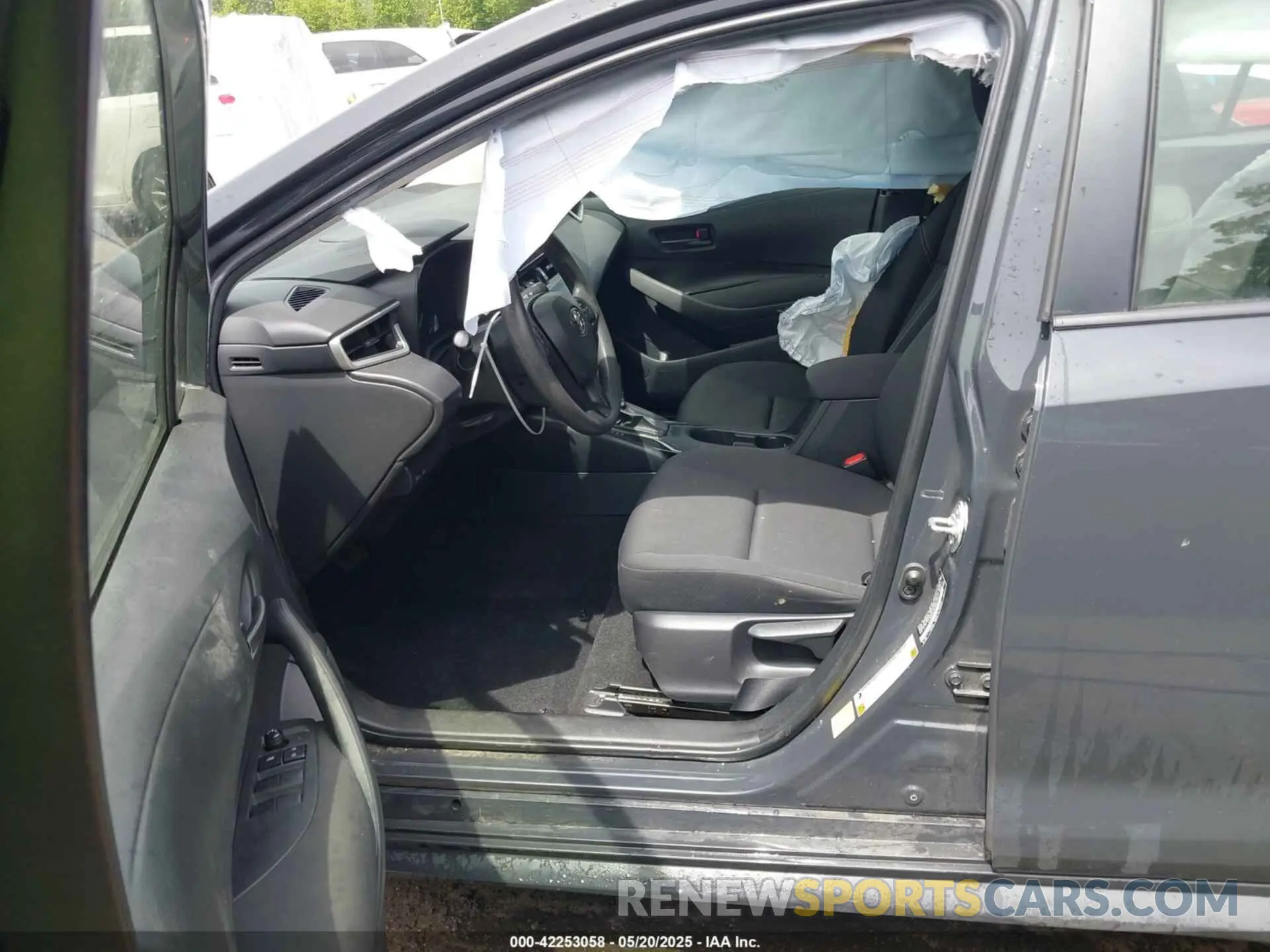 5 fotografías del automóvil dañado JTDB4MEE4P3000276 TOYOTA COROLLA 2023