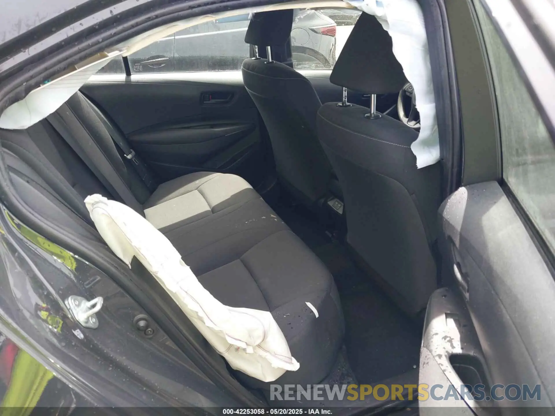 8 fotografías del automóvil dañado JTDB4MEE4P3000276 TOYOTA COROLLA 2023