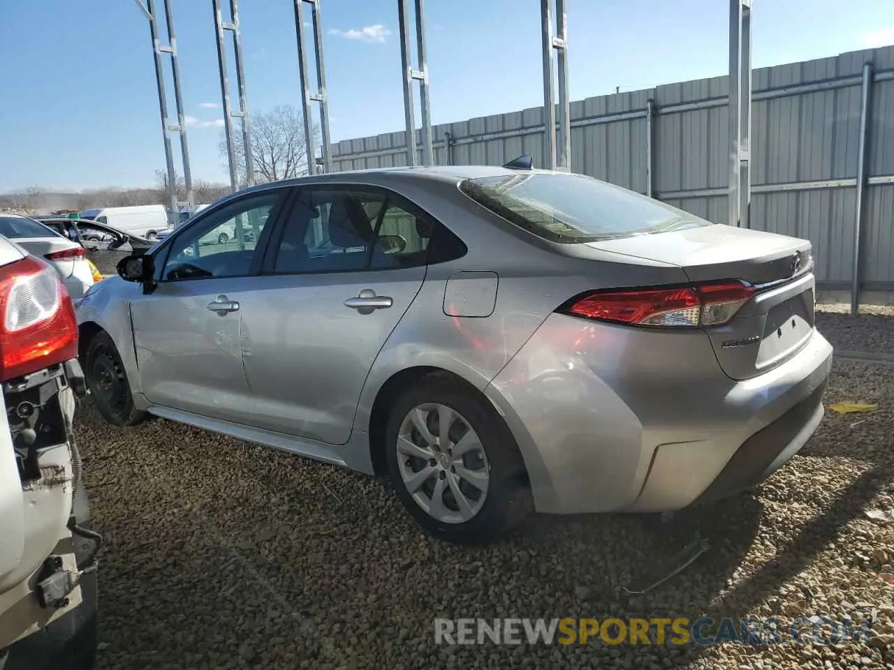 2 fotografías del automóvil dañado JTDB4MEE4P3010158 TOYOTA COROLLA 2023