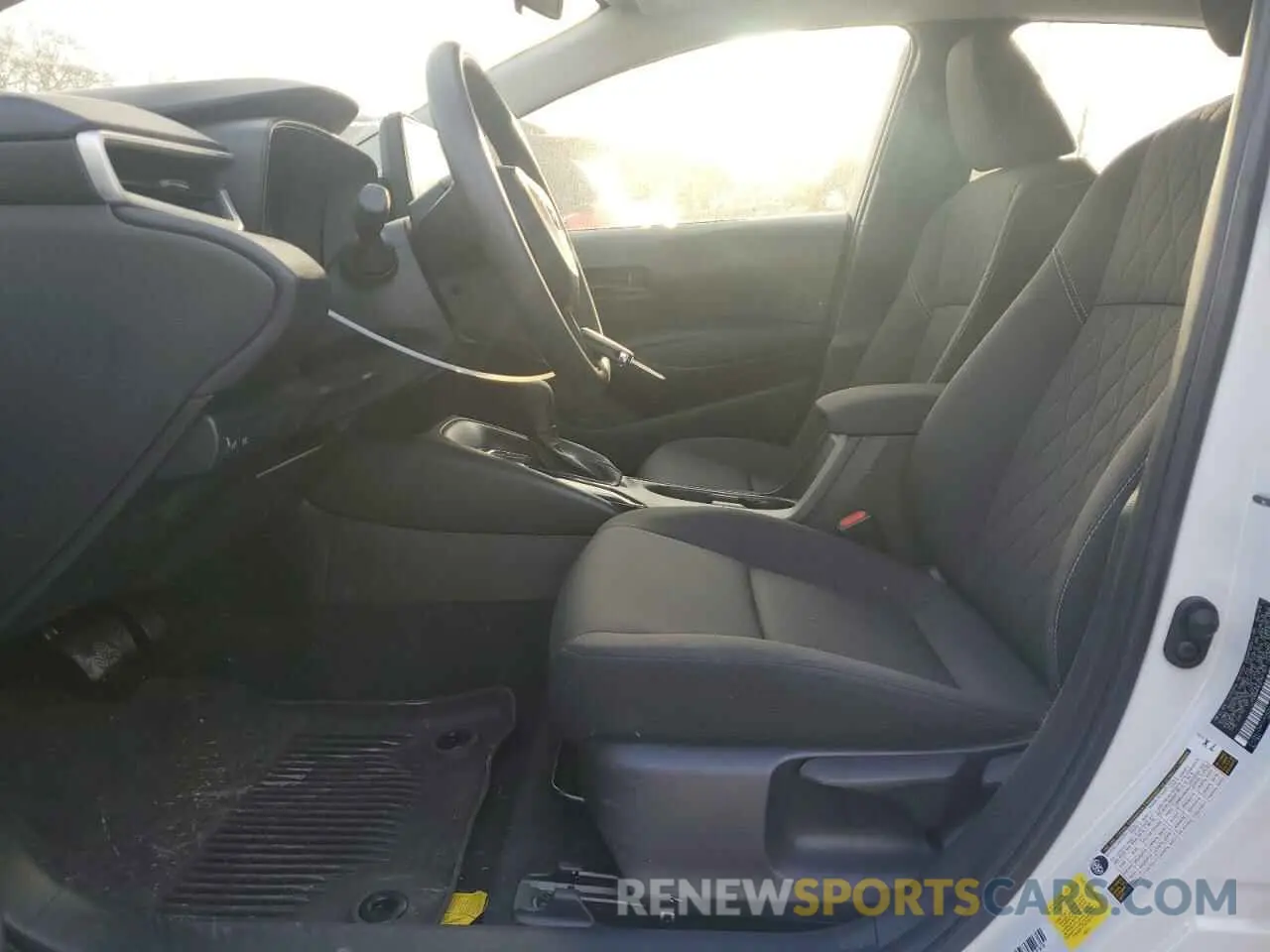 7 fotografías del automóvil dañado JTDB4MEE5P3011643 TOYOTA COROLLA 2023
