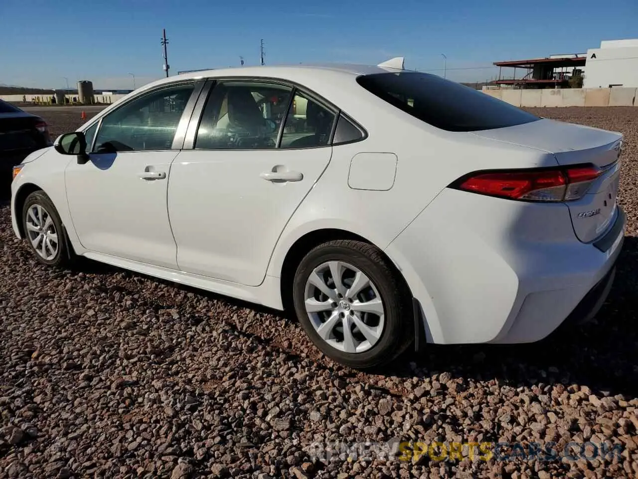2 fotografías del automóvil dañado JTDB4MEE6P3010601 TOYOTA COROLLA 2023