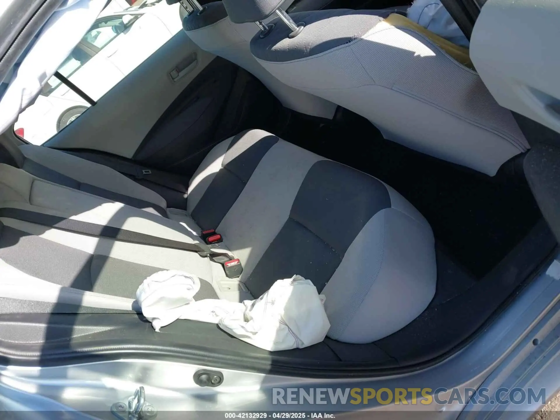 8 fotografías del automóvil dañado JTDB4MEE6P3013370 TOYOTA COROLLA 2023