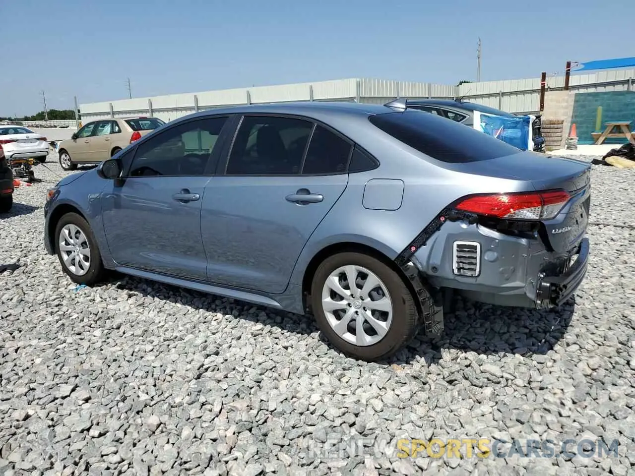2 fotografías del automóvil dañado JTDB4MEE7P3009652 TOYOTA COROLLA 2023