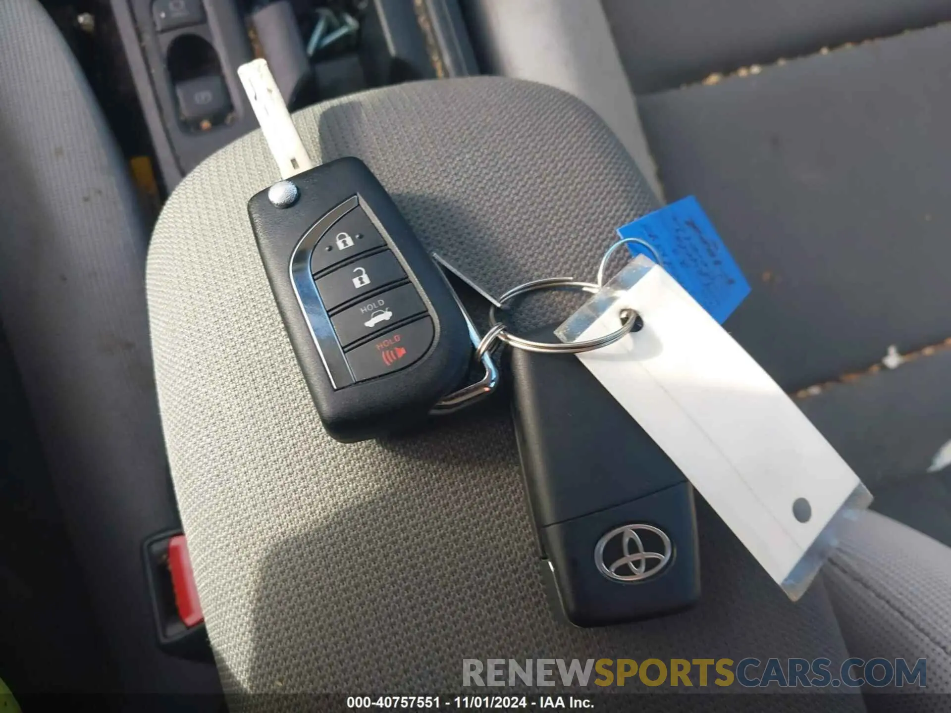 11 fotografías del automóvil dañado JTDB4MEE7PJ000770 TOYOTA COROLLA 2023