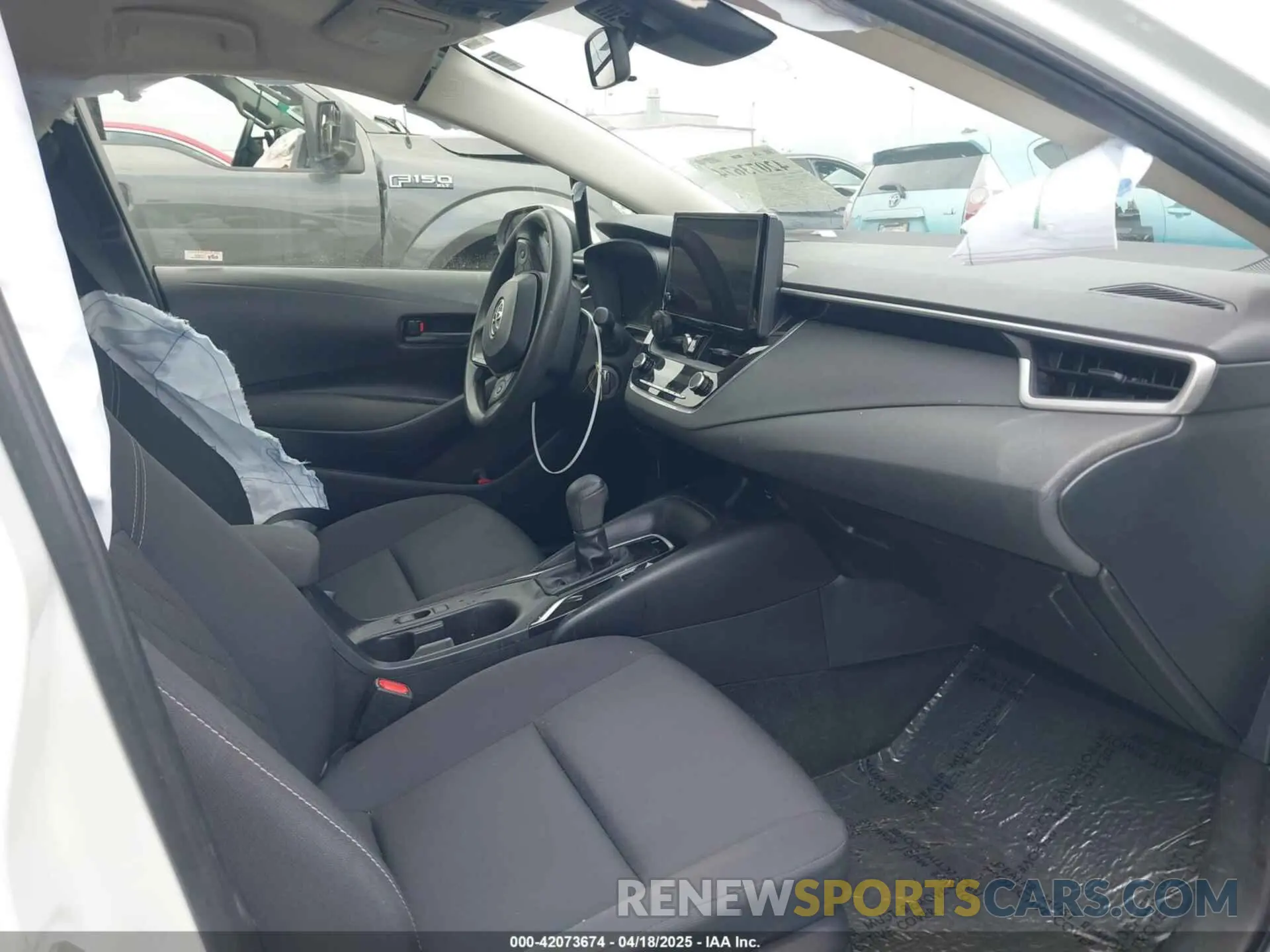 5 fotografías del automóvil dañado JTDB4MEE7PJ001532 TOYOTA COROLLA 2023