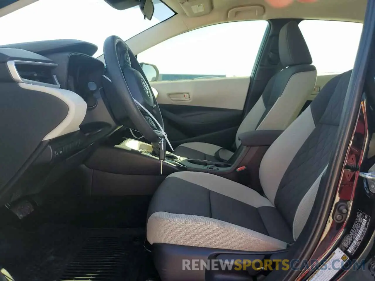 7 fotografías del automóvil dañado JTDB4MEE8P3001530 TOYOTA COROLLA 2023