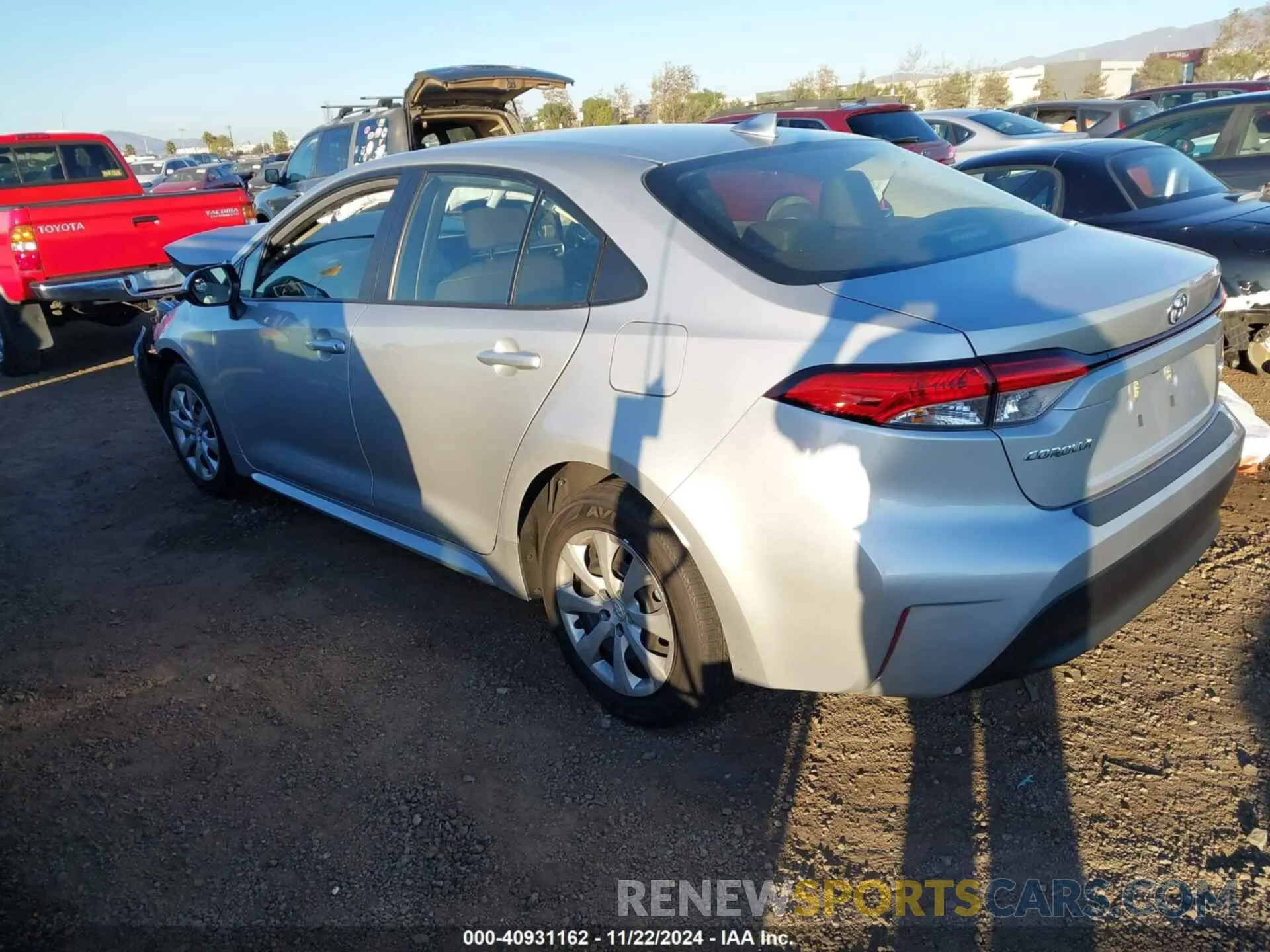 3 fotografías del automóvil dañado JTDB4MEE8PJ002835 TOYOTA COROLLA 2023