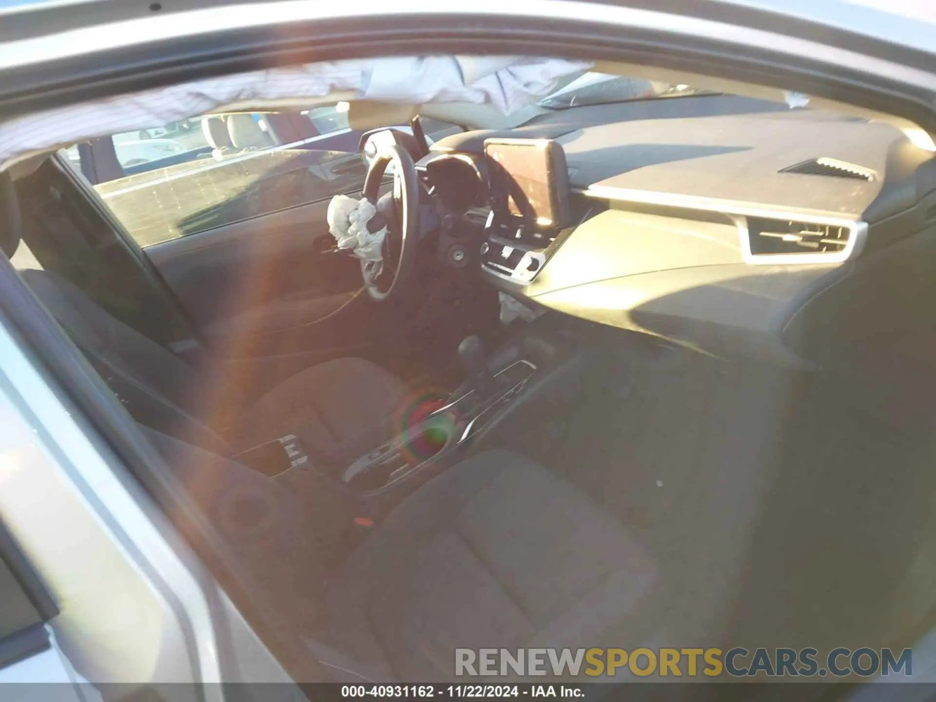 5 fotografías del automóvil dañado JTDB4MEE8PJ002835 TOYOTA COROLLA 2023