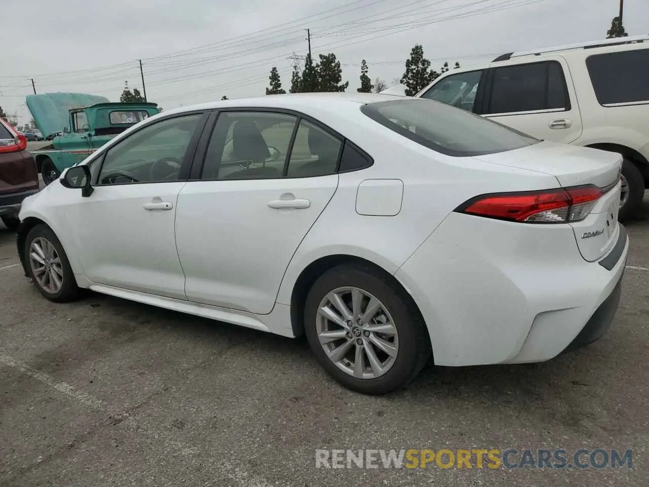 2 fotografías del automóvil dañado JTDB4MEE9P3005425 TOYOTA COROLLA 2023