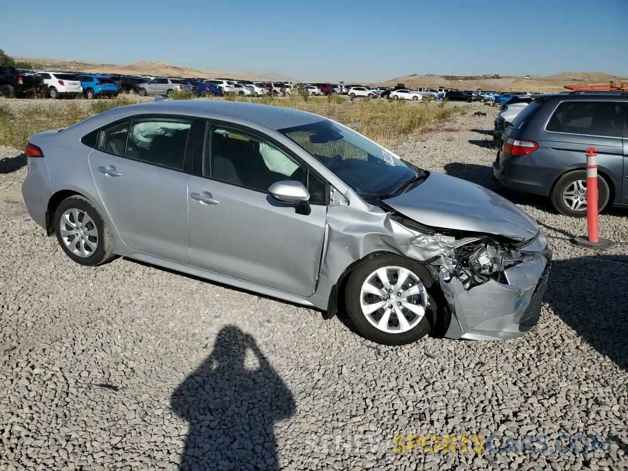 4 fotografías del automóvil dañado JTDB4MEE9P3010379 TOYOTA COROLLA 2023