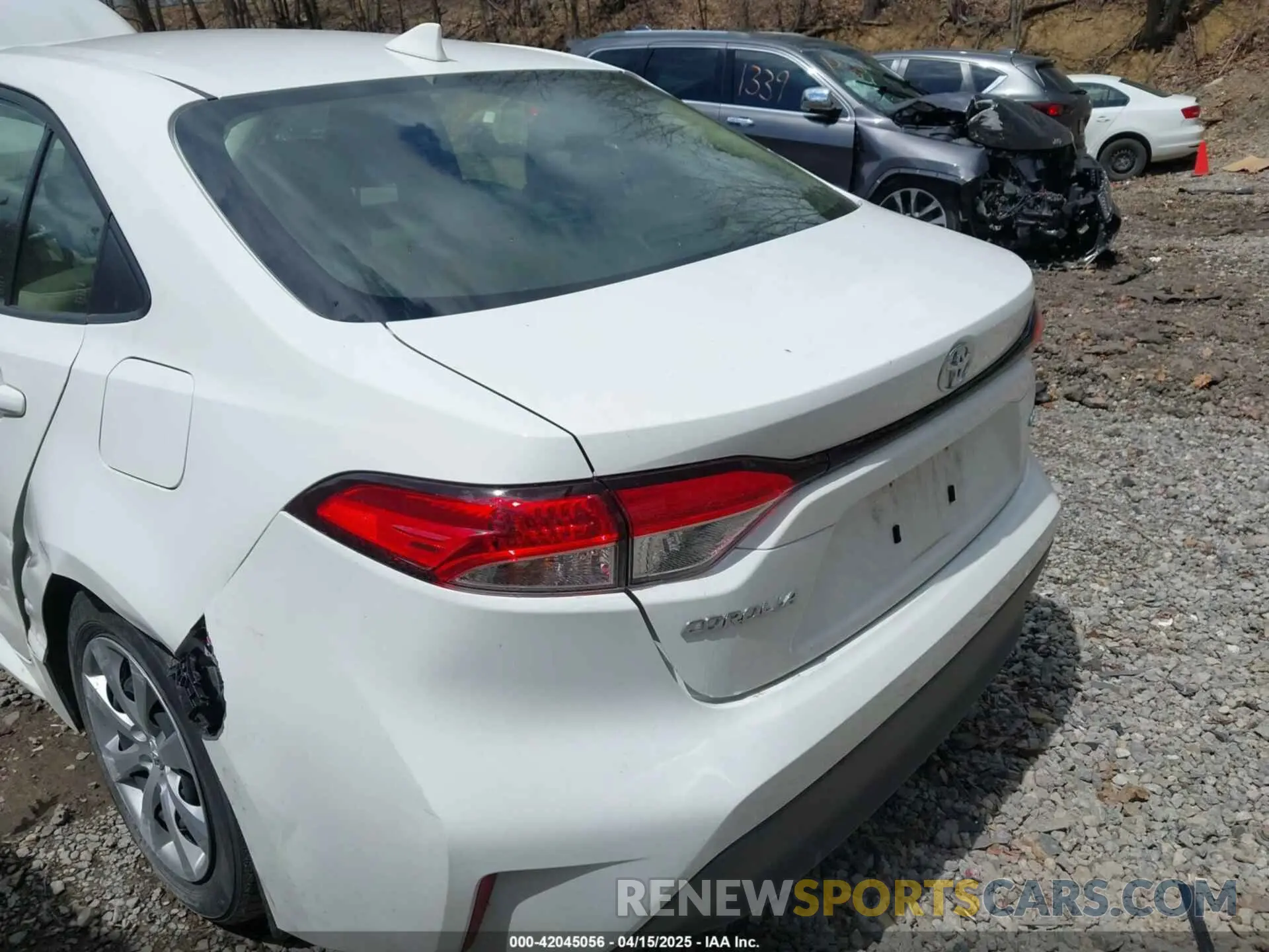 12 fotografías del automóvil dañado JTDB4MEE9P3014383 TOYOTA COROLLA 2023
