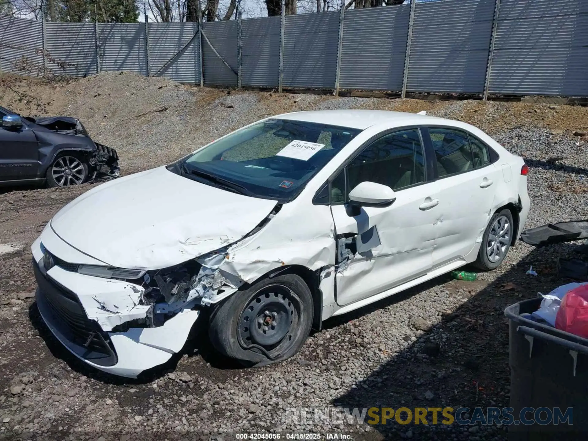 2 fotografías del automóvil dañado JTDB4MEE9P3014383 TOYOTA COROLLA 2023