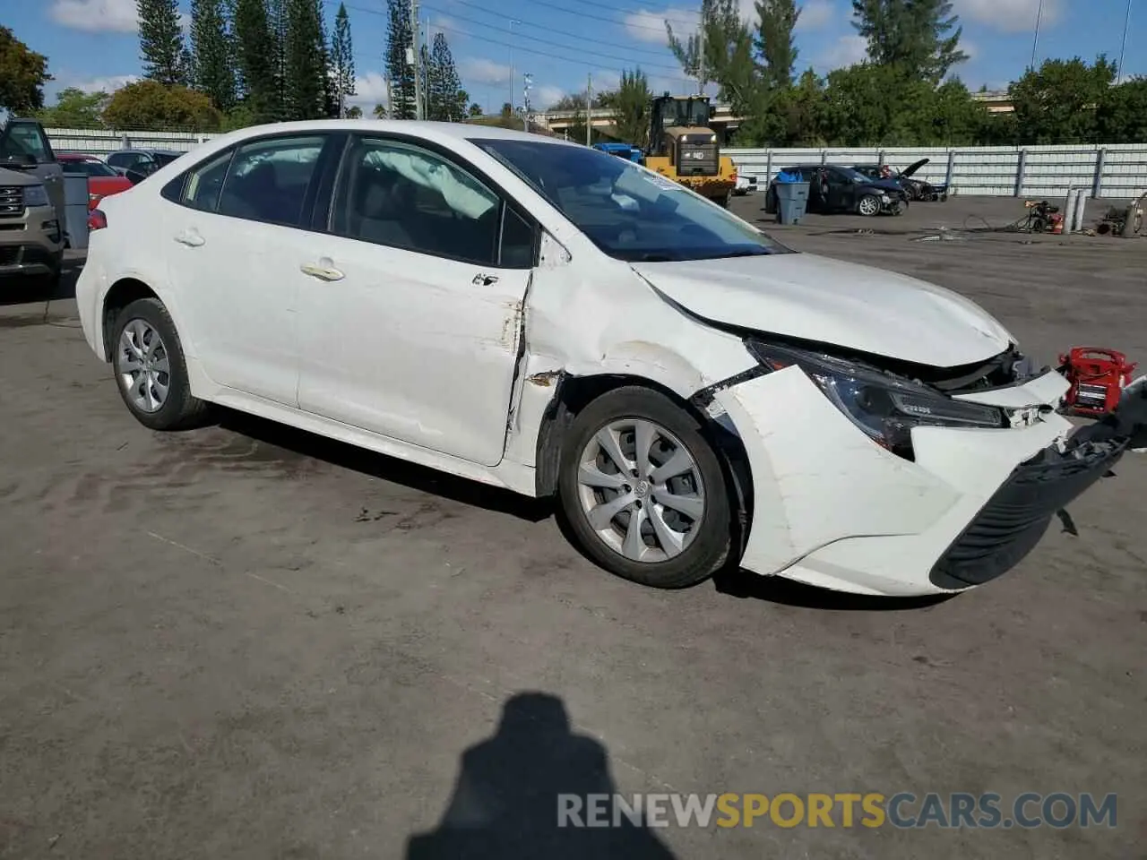 4 fotografías del automóvil dañado JTDB4MEE9PJ001290 TOYOTA COROLLA 2023