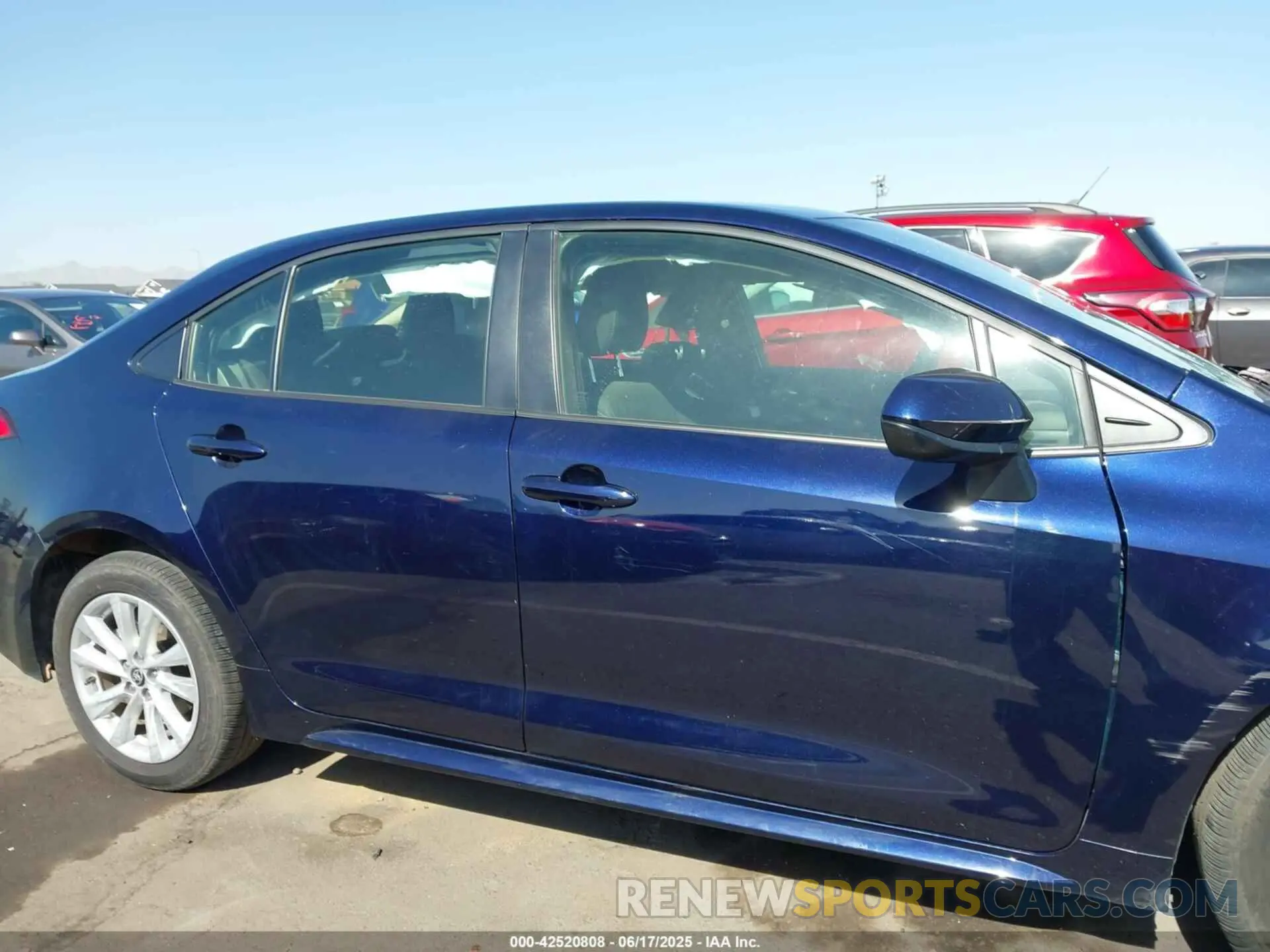 13 fotografías del automóvil dañado JTDB4MEE9PJ007705 TOYOTA COROLLA 2023