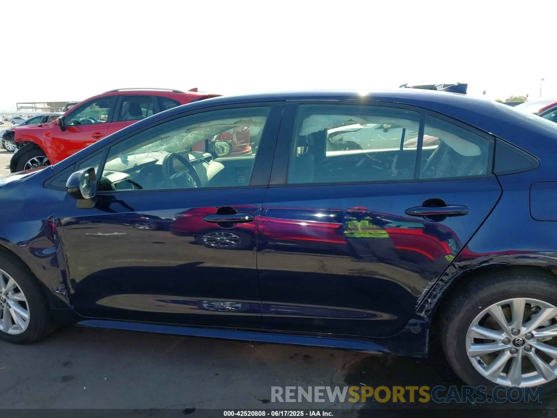 14 fotografías del automóvil dañado JTDB4MEE9PJ007705 TOYOTA COROLLA 2023