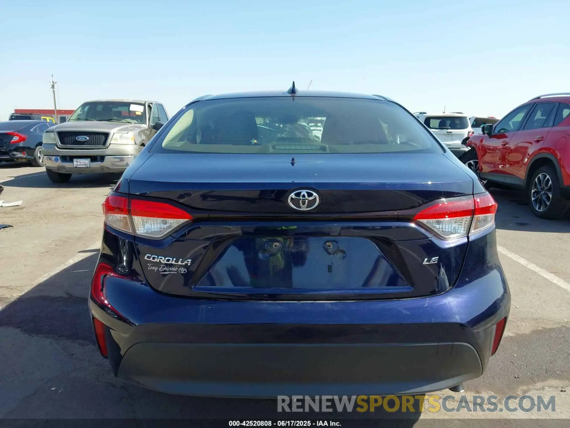 16 fotografías del automóvil dañado JTDB4MEE9PJ007705 TOYOTA COROLLA 2023