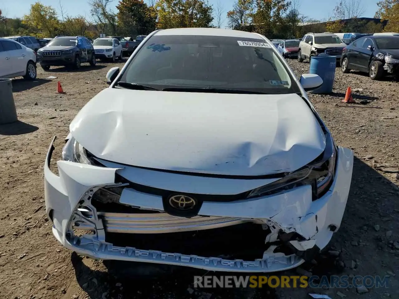 5 fotografías del automóvil dañado JTDB4MEE9PJ008059 TOYOTA COROLLA 2023