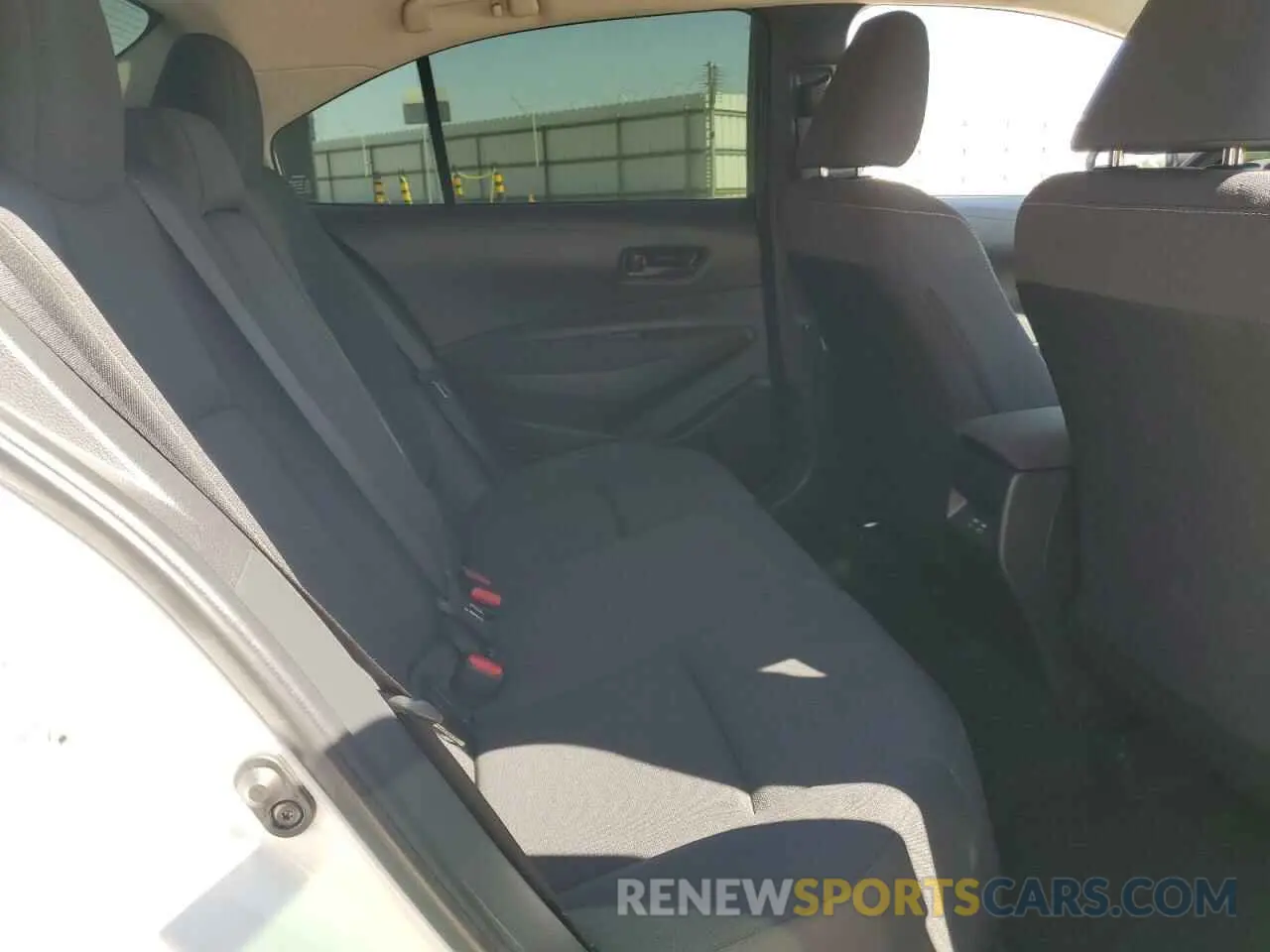 10 fotografías del automóvil dañado JTDB4MEEXP3002601 TOYOTA COROLLA 2023
