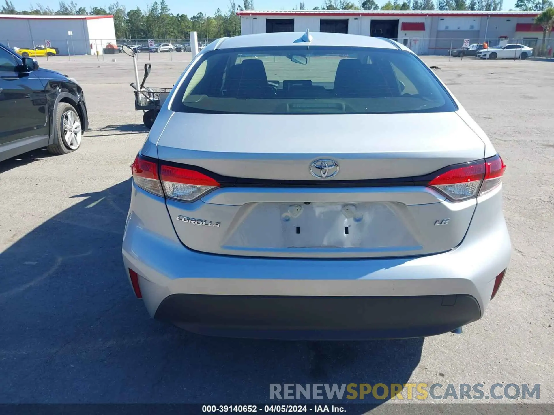 16 fotografías del automóvil dañado JTDB4MEEXP3003747 TOYOTA COROLLA 2023