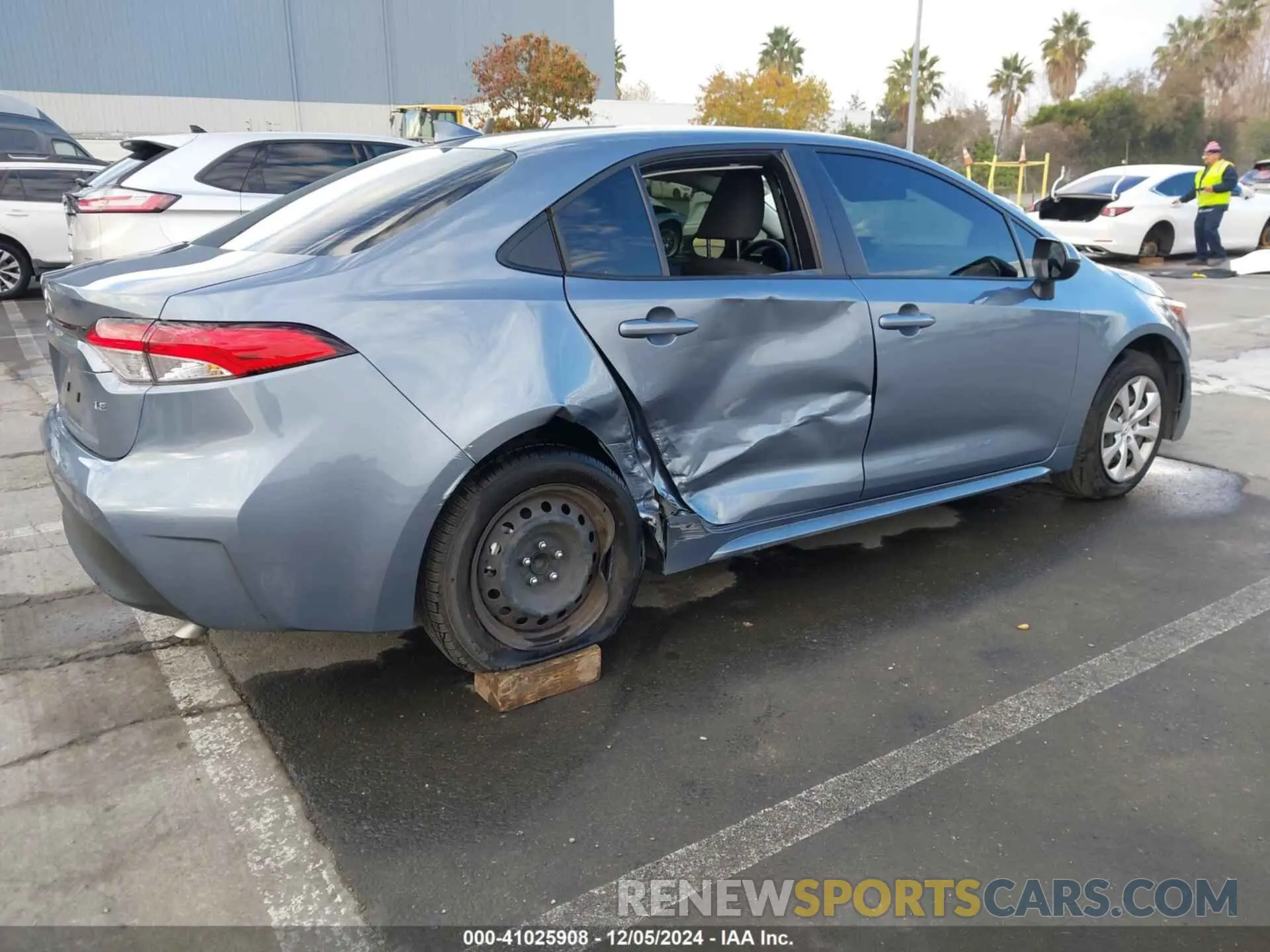 4 fotografías del automóvil dañado JTDB4MEEXP3015204 TOYOTA COROLLA 2023