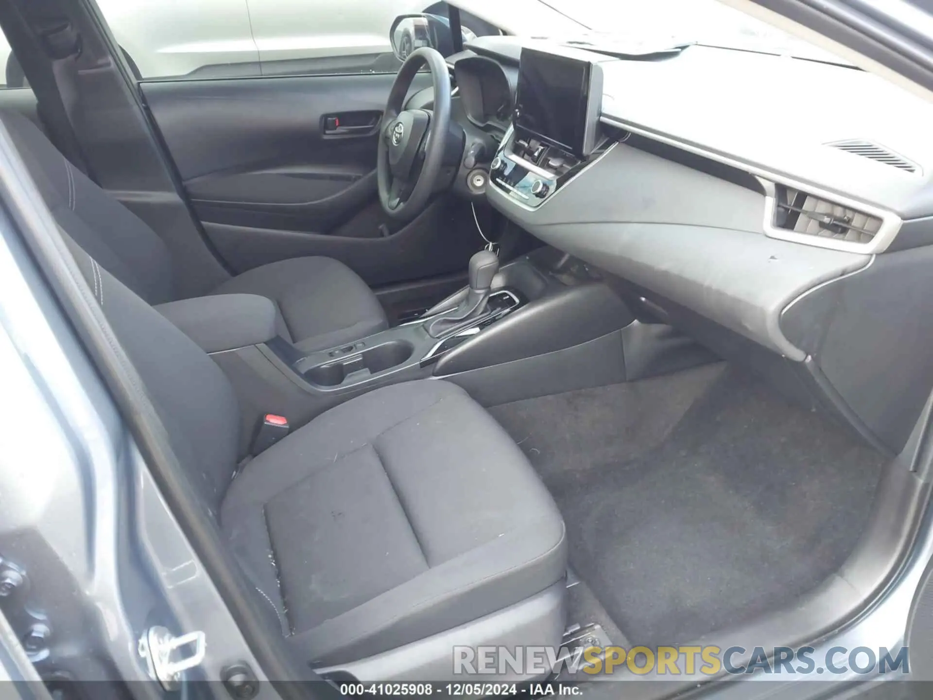 5 fotografías del automóvil dañado JTDB4MEEXP3015204 TOYOTA COROLLA 2023