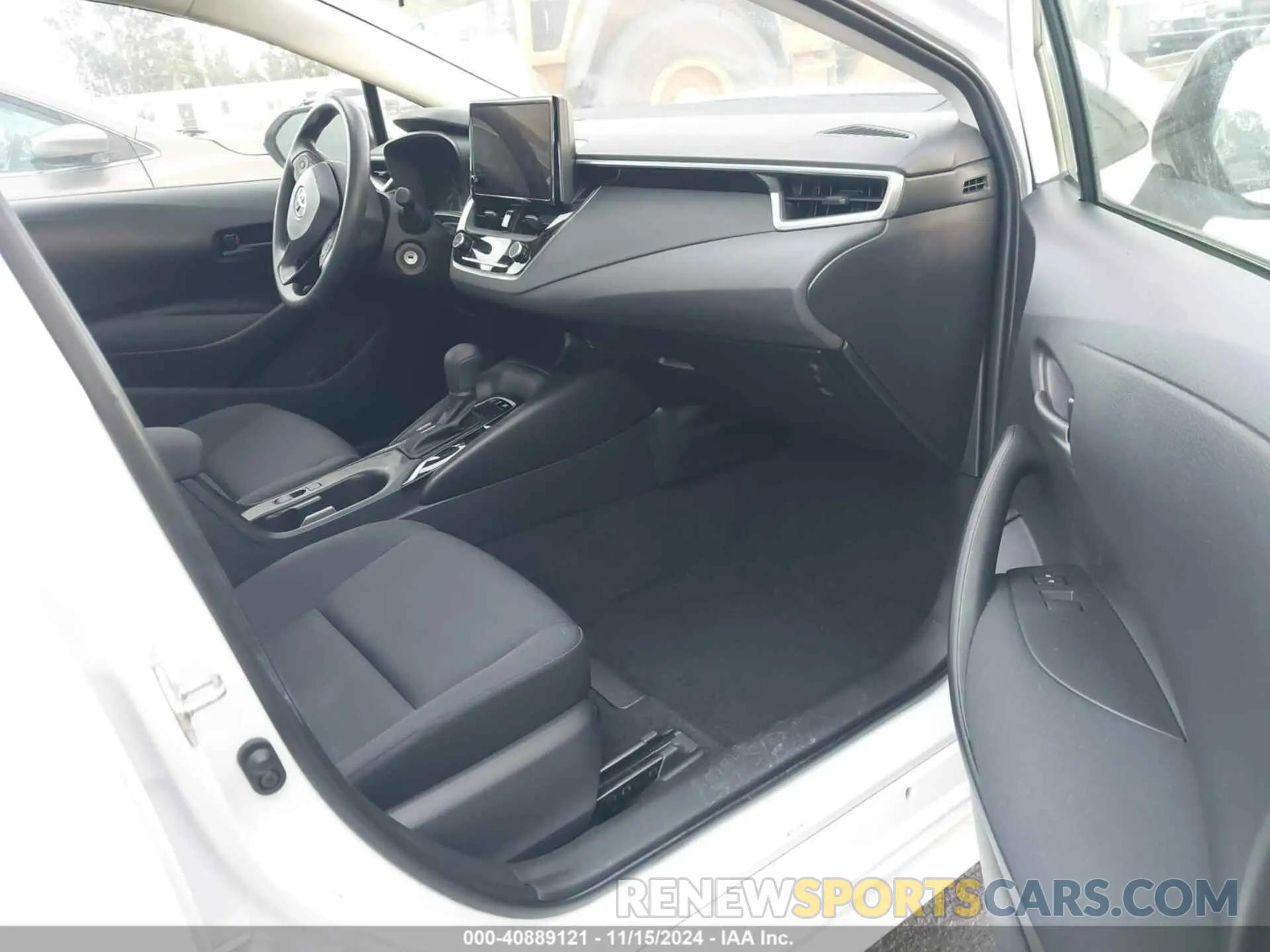 5 fotografías del automóvil dañado JTDBCMFE0P3013415 TOYOTA COROLLA 2023