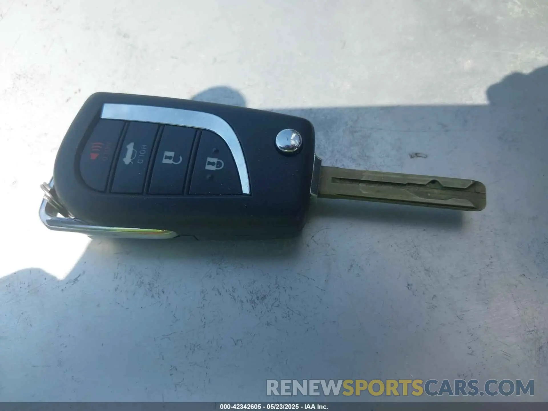 11 fotografías del automóvil dañado JTDBCMFE0P3021742 TOYOTA COROLLA 2023