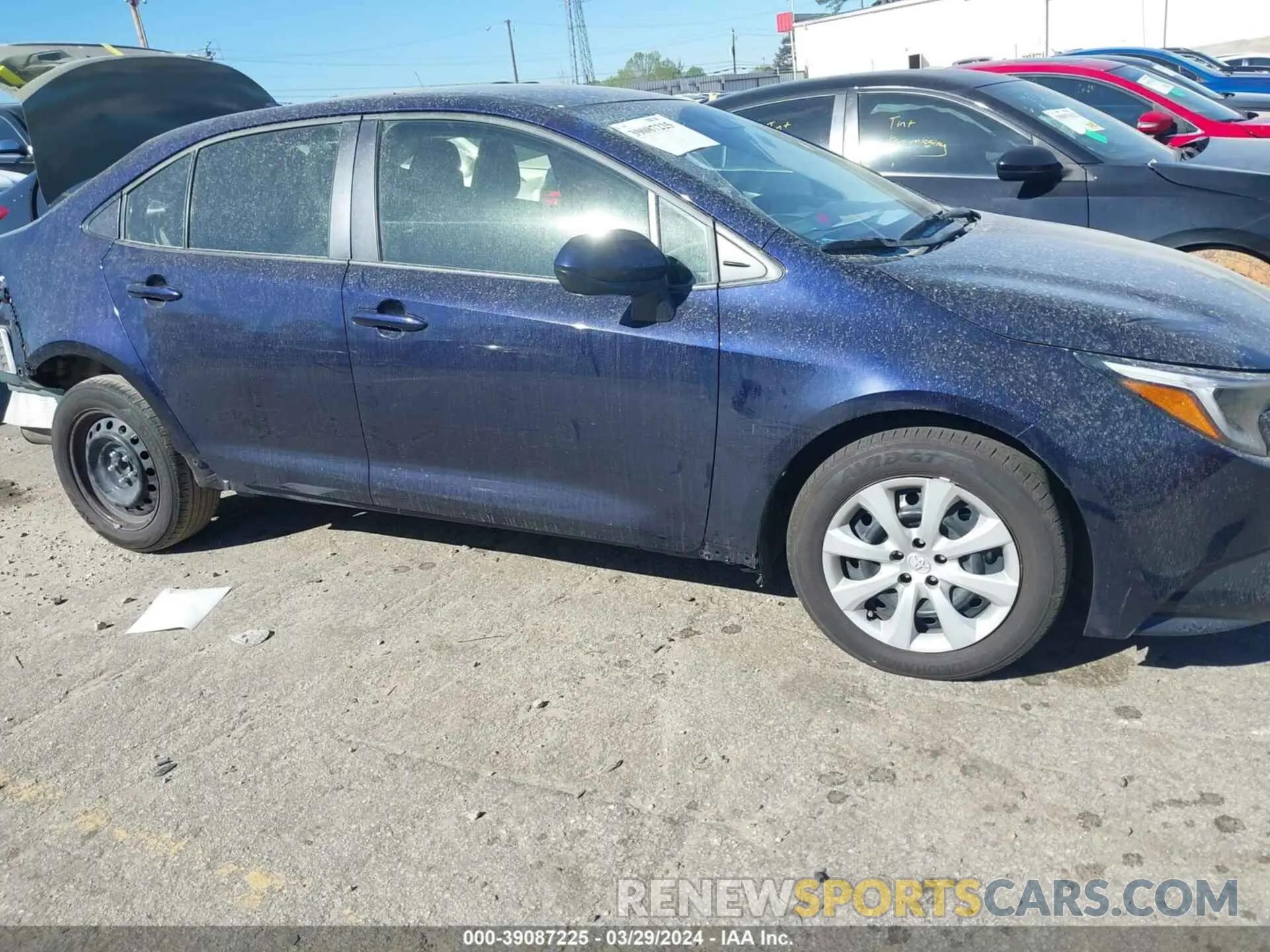 13 fotografías del automóvil dañado JTDBCMFE0PJ002832 TOYOTA COROLLA 2023