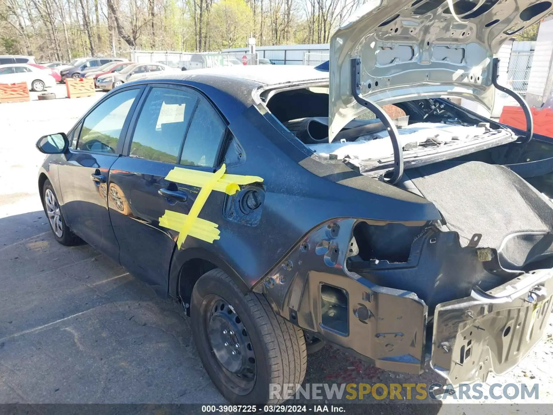 14 fotografías del automóvil dañado JTDBCMFE0PJ002832 TOYOTA COROLLA 2023