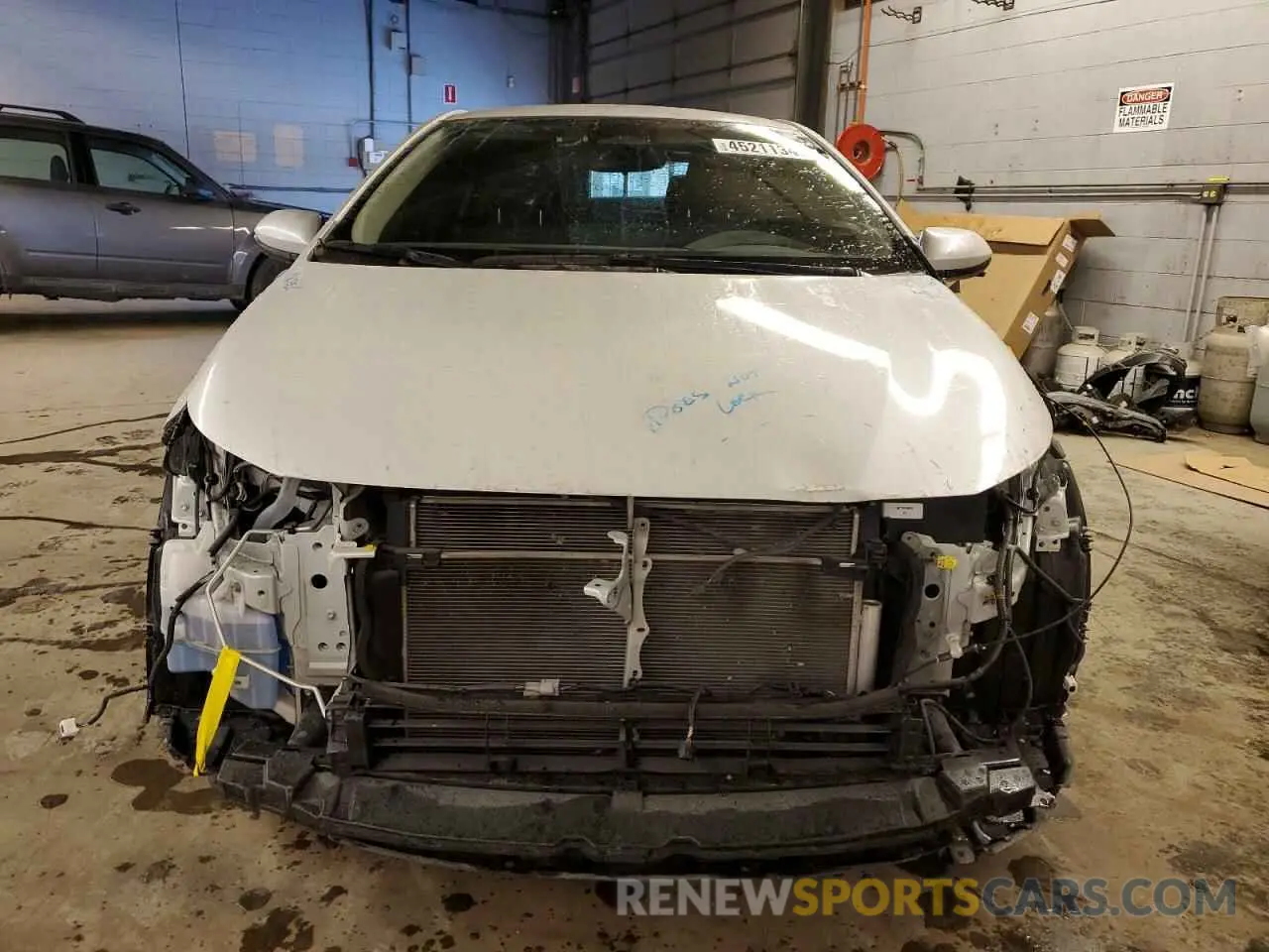 5 fotografías del automóvil dañado JTDBCMFE0PJ005942 TOYOTA COROLLA 2023