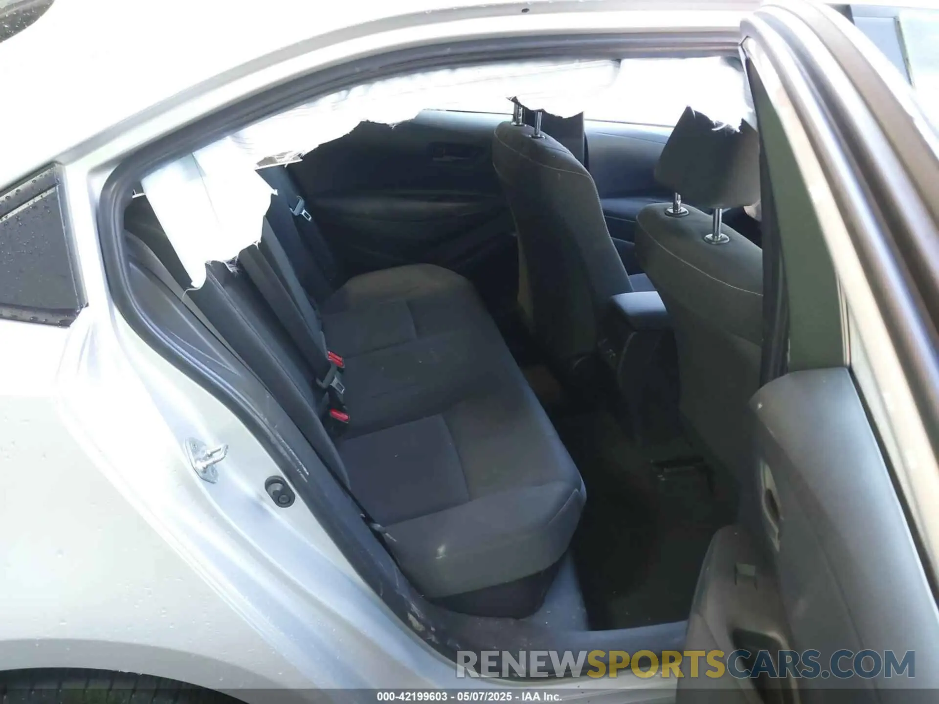 8 fotografías del automóvil dañado JTDBCMFE1P3008773 TOYOTA COROLLA 2023