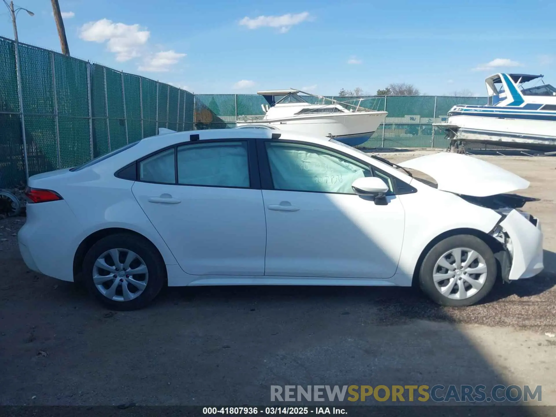 13 fotografías del automóvil dañado JTDBCMFE1PJ012186 TOYOTA COROLLA 2023