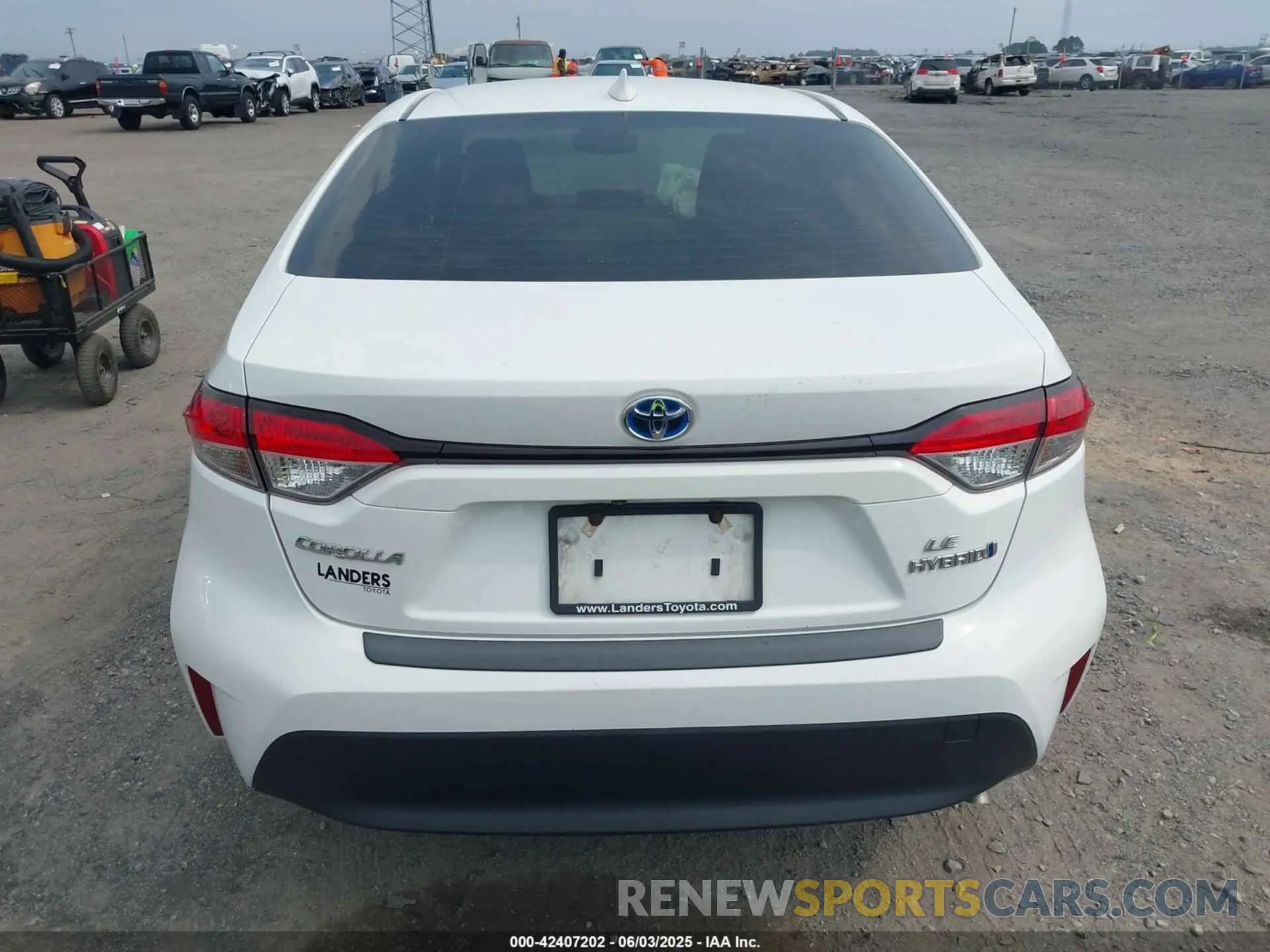 16 fotografías del automóvil dañado JTDBCMFE2P3013917 TOYOTA COROLLA 2023