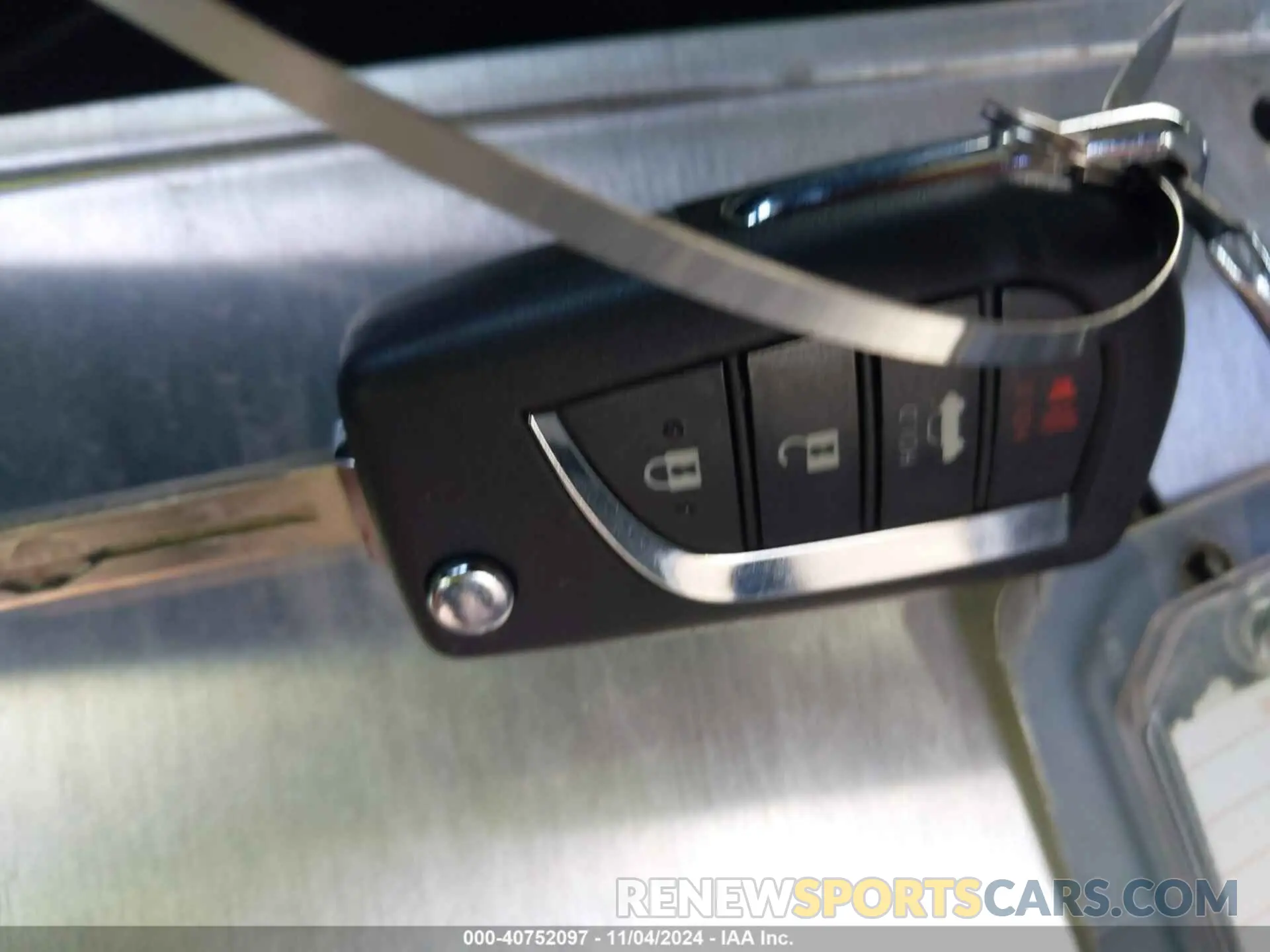 11 fotografías del automóvil dañado JTDBCMFE2P3022925 TOYOTA COROLLA 2023