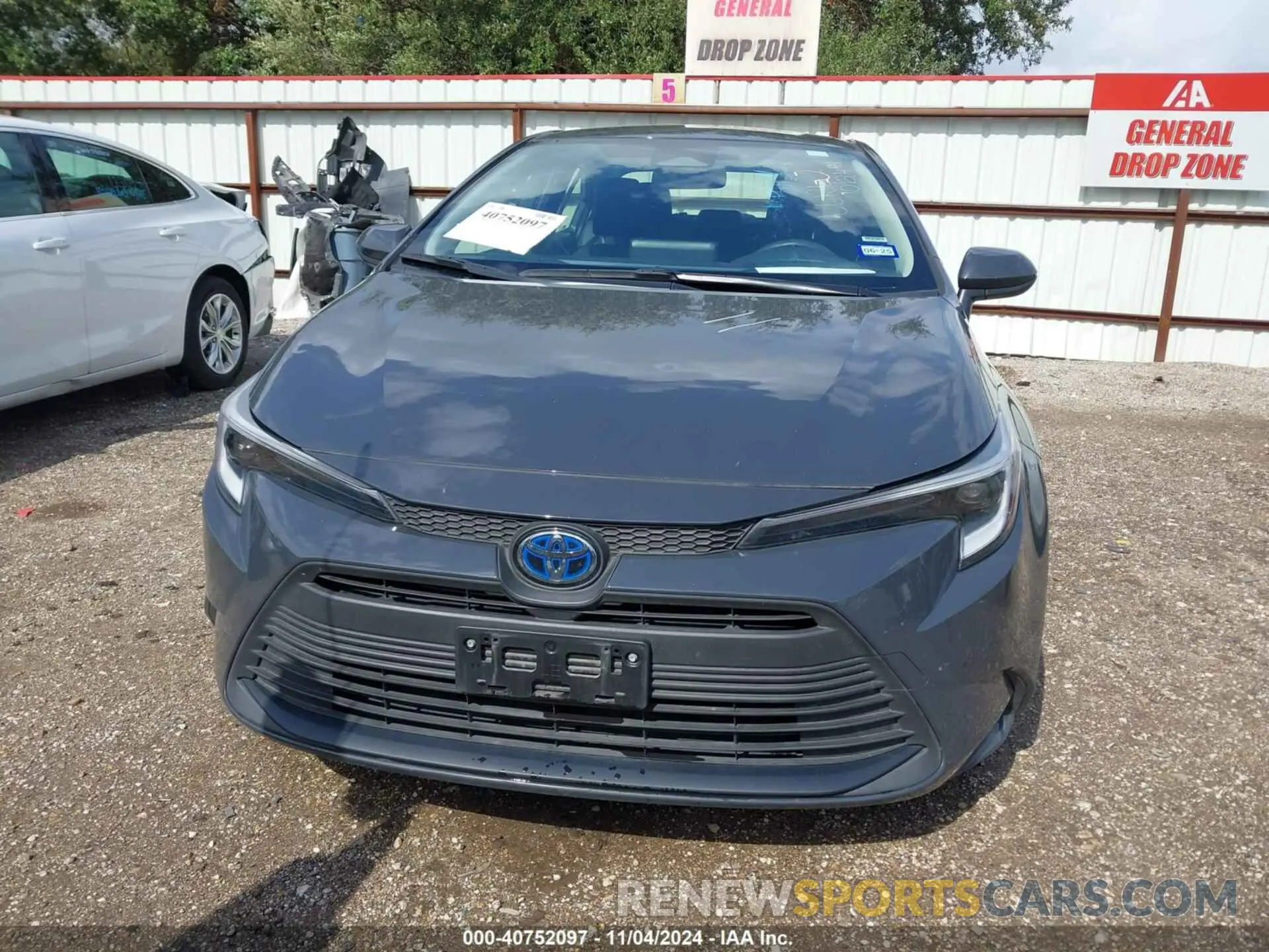 12 fotografías del automóvil dañado JTDBCMFE2P3022925 TOYOTA COROLLA 2023