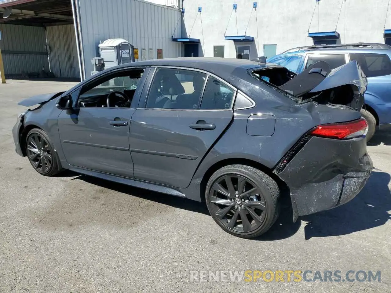 2 fotografías del automóvil dañado JTDBCMFE2P3024268 TOYOTA COROLLA 2023