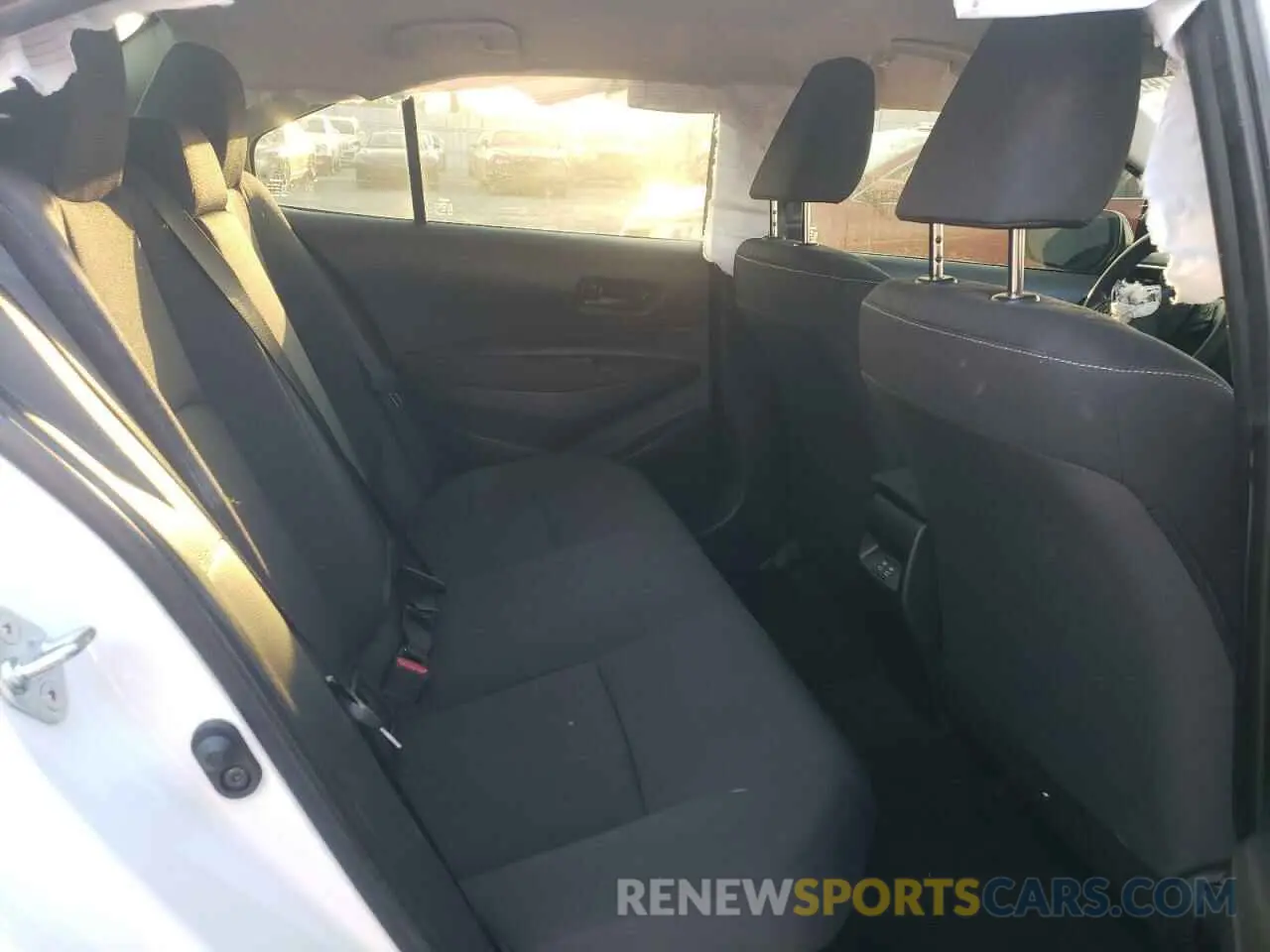 10 fotografías del automóvil dañado JTDBCMFE2P3026957 TOYOTA COROLLA 2023