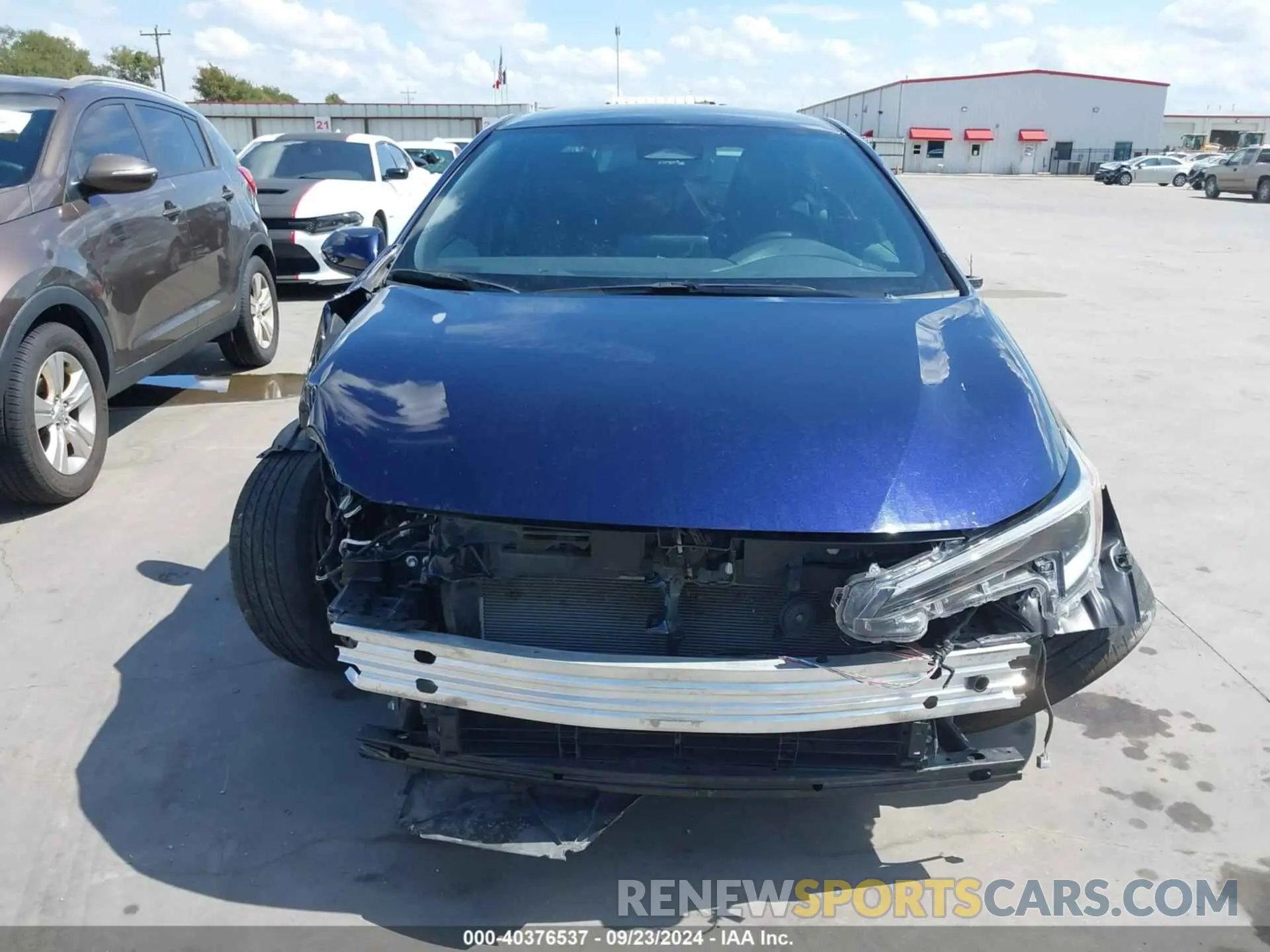 13 fotografías del automóvil dañado JTDBCMFE2PJ003920 TOYOTA COROLLA 2023