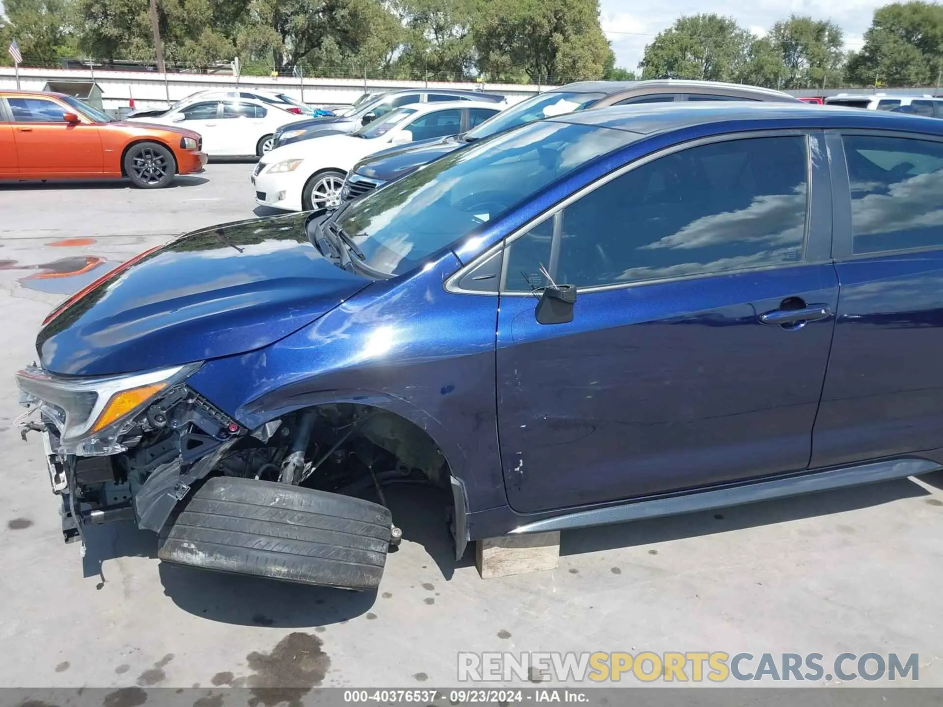 19 fotografías del automóvil dañado JTDBCMFE2PJ003920 TOYOTA COROLLA 2023