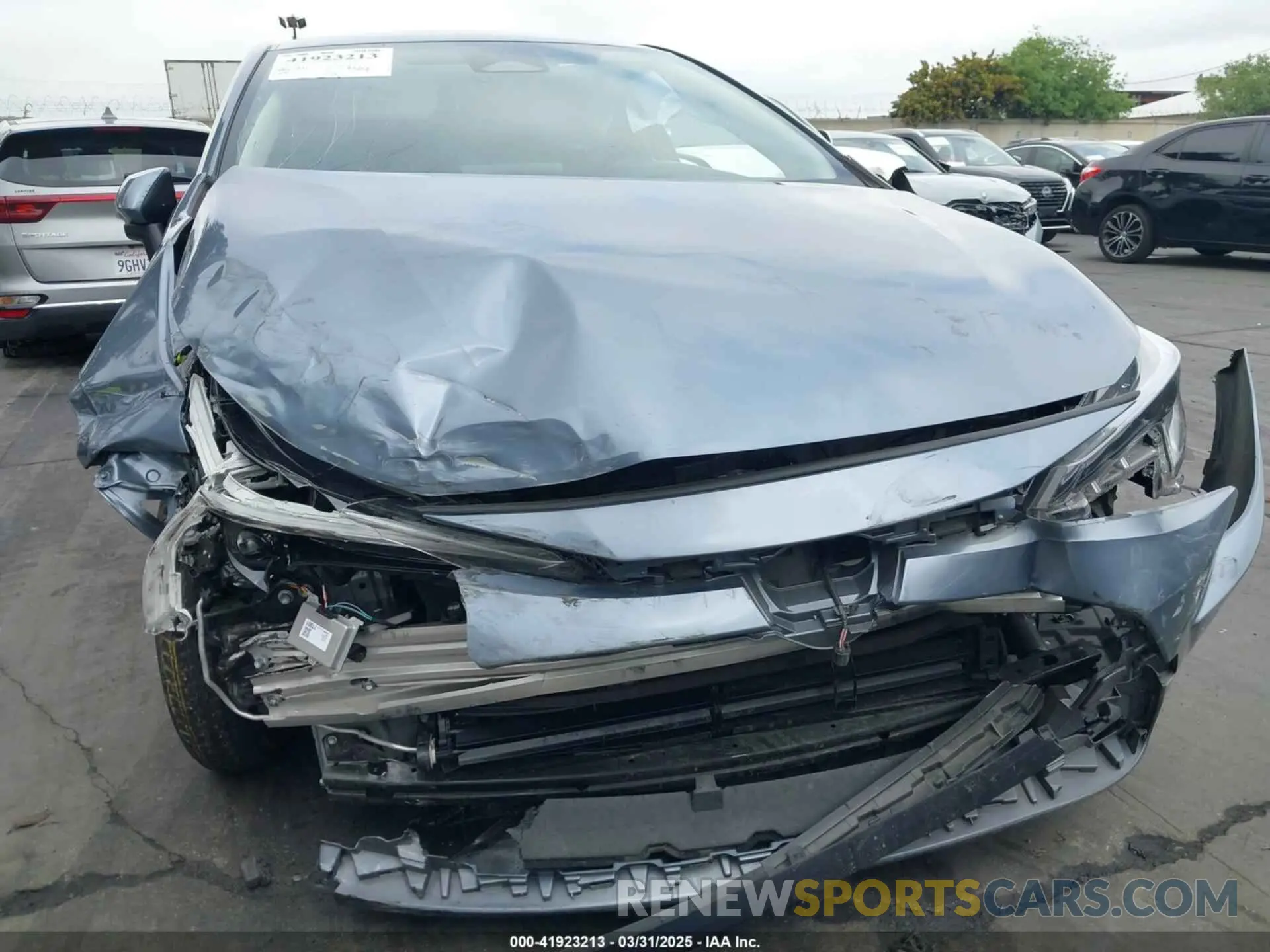12 fotografías del automóvil dañado JTDBCMFE3P3006264 TOYOTA COROLLA 2023