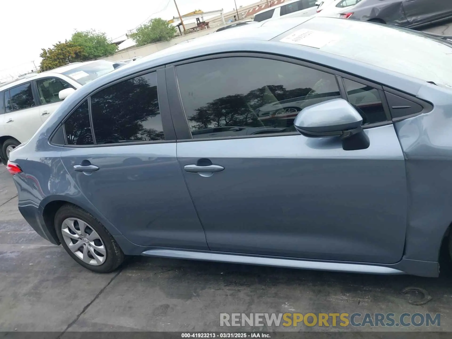 14 fotografías del automóvil dañado JTDBCMFE3P3006264 TOYOTA COROLLA 2023