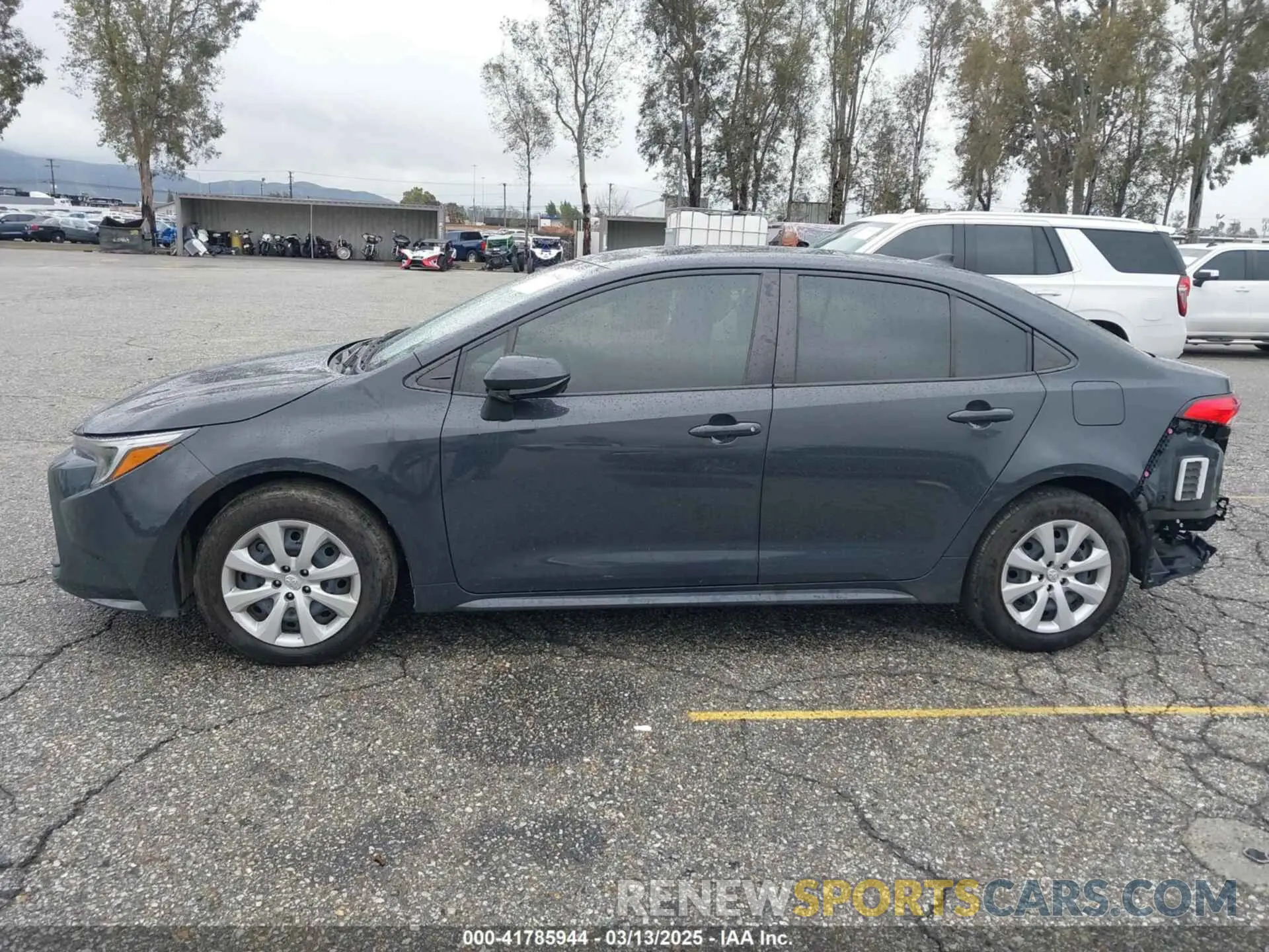 15 fotografías del automóvil dañado JTDBCMFE3P3020309 TOYOTA COROLLA 2023