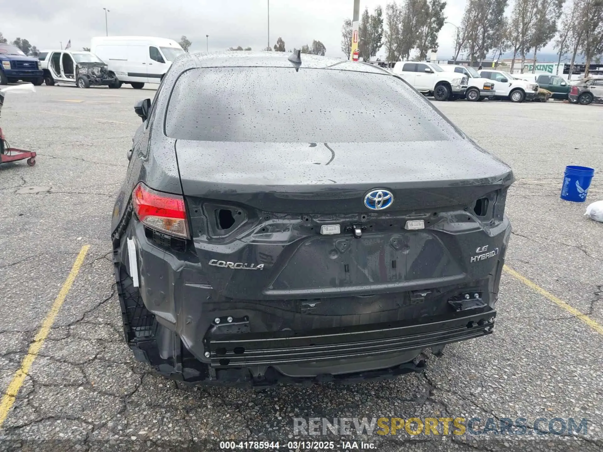 17 fotografías del automóvil dañado JTDBCMFE3P3020309 TOYOTA COROLLA 2023