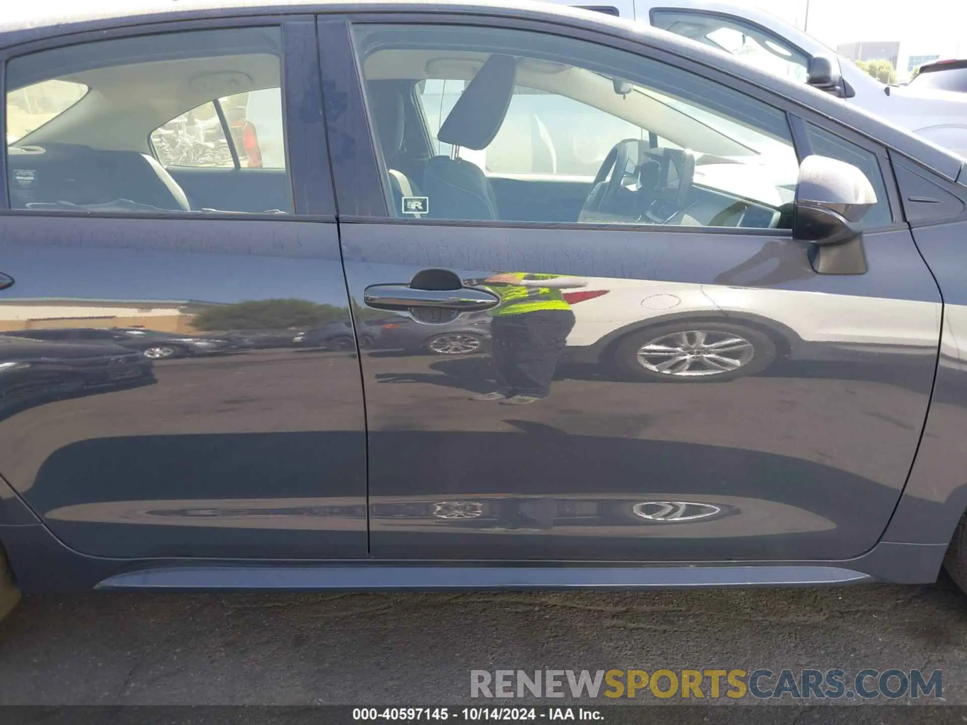 14 fotografías del automóvil dañado JTDBCMFE3P3023212 TOYOTA COROLLA 2023